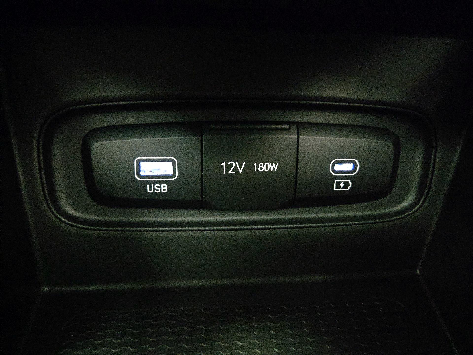 Thumbnail: 2024 Hyundai Venue - 18