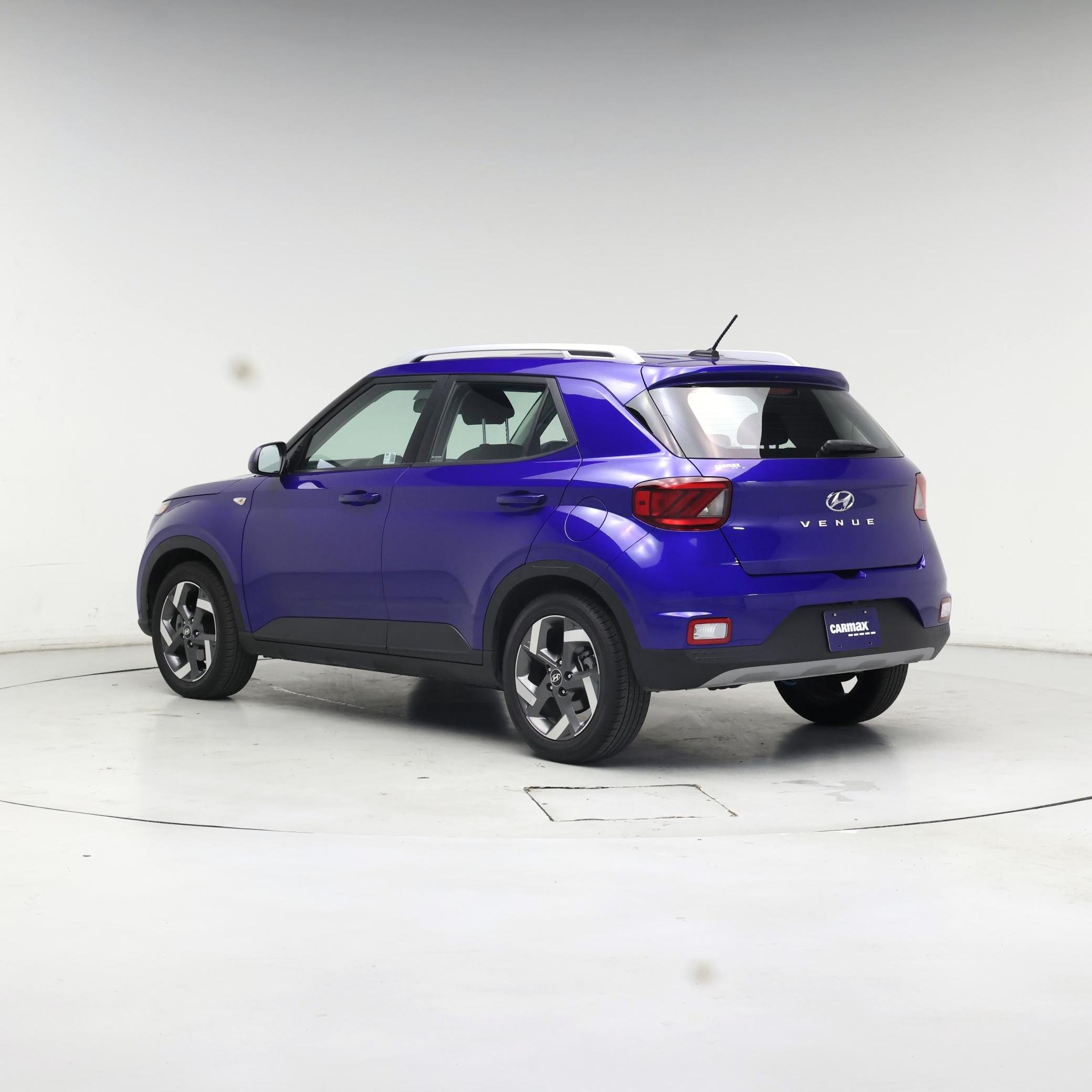 Thumbnail: 2024 Hyundai Venue - 2