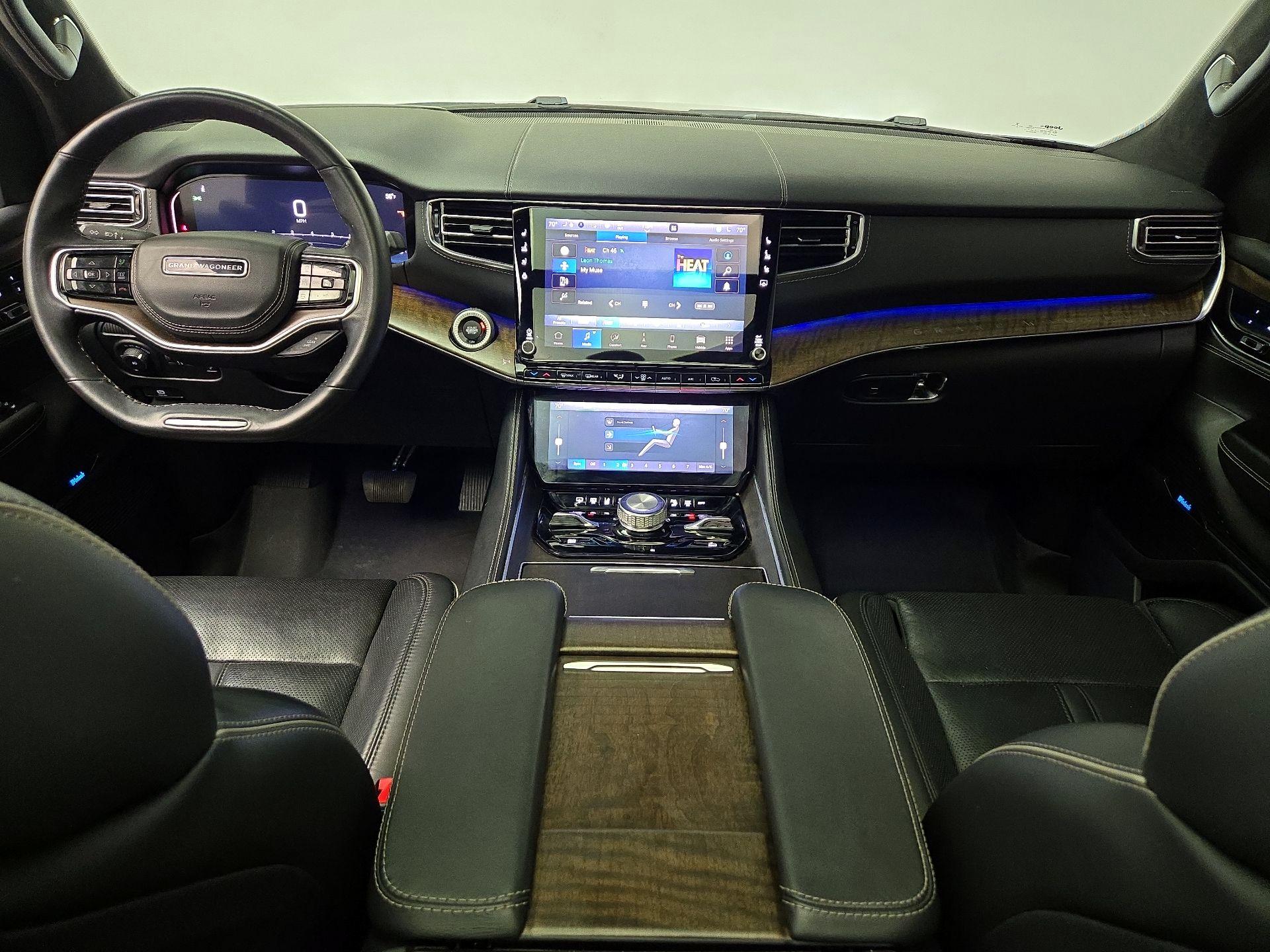 Thumbnail: 2022 Jeep Grand Wagoneer - 9