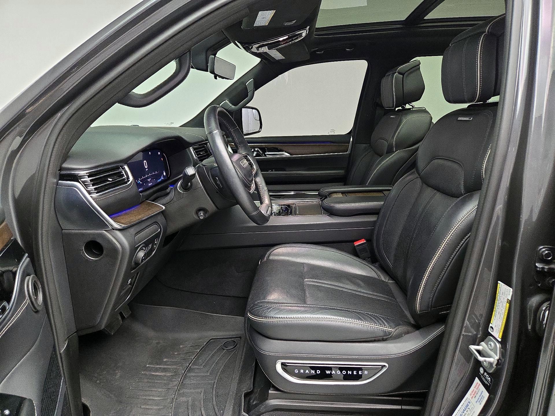 Thumbnail: 2022 Jeep Grand Wagoneer - 11