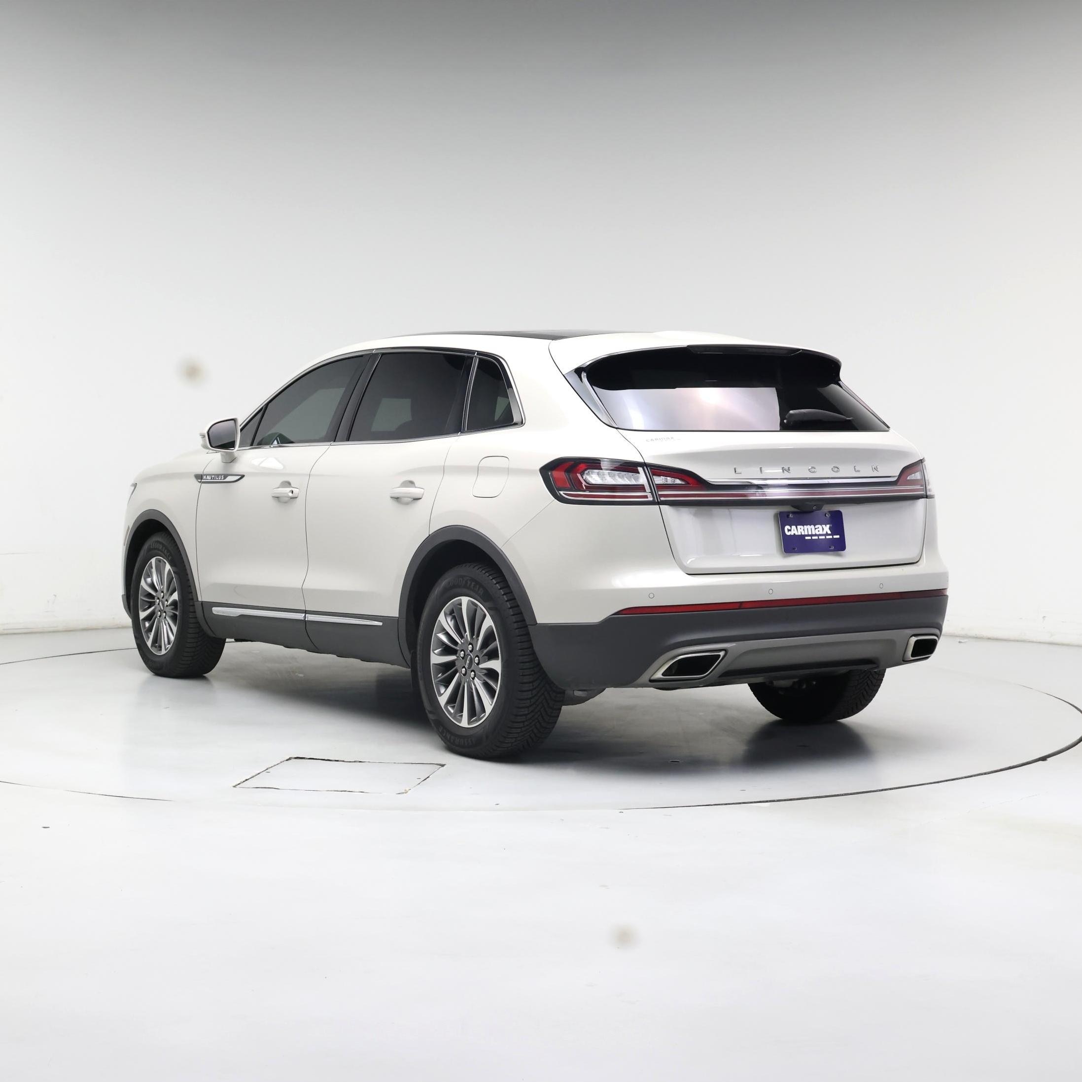 Thumbnail: 2021 Lincoln Nautilus - 2