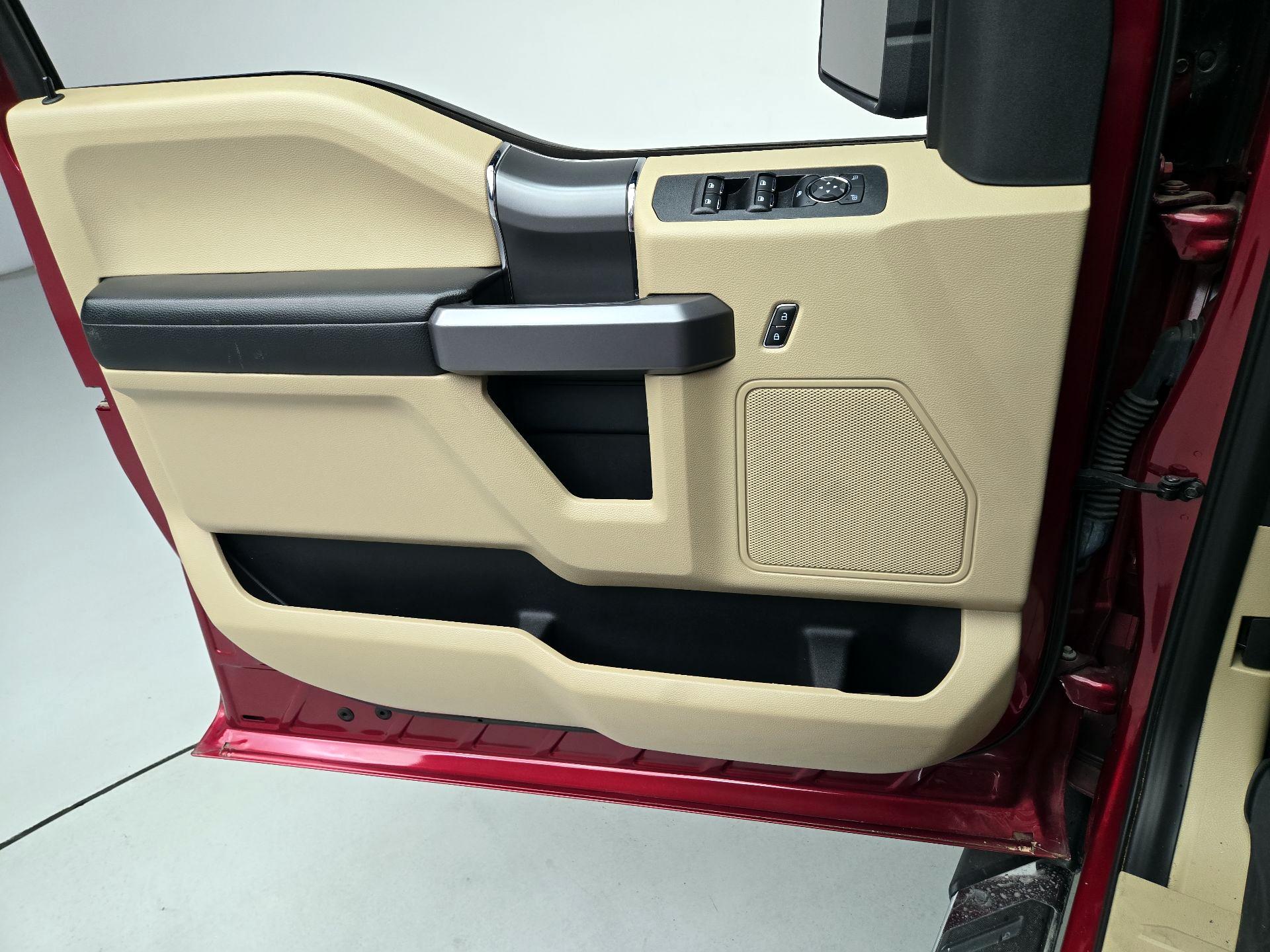 Thumbnail: 2019 Ford F-150 - 12