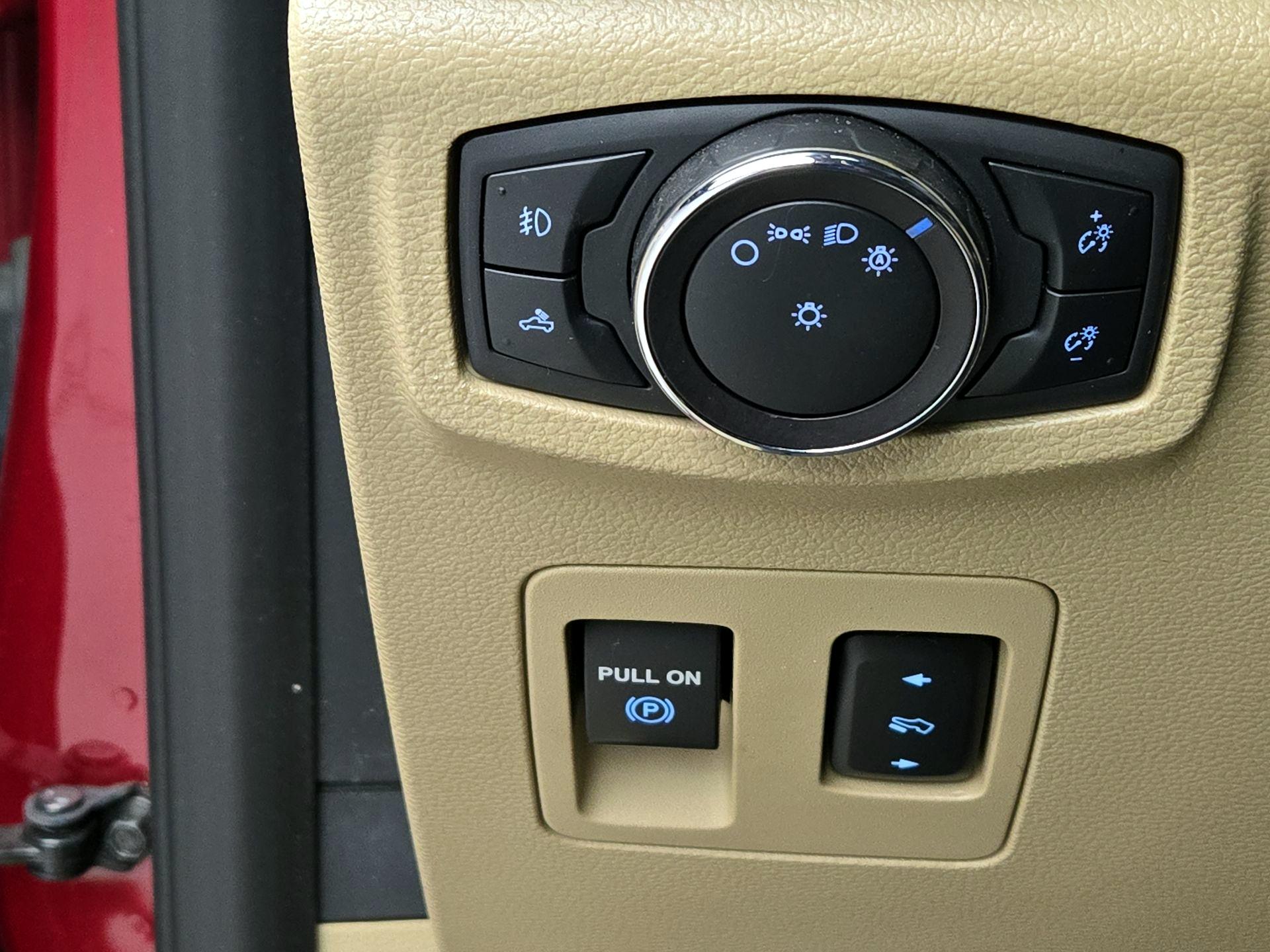 Thumbnail: 2019 Ford F-150 - 13