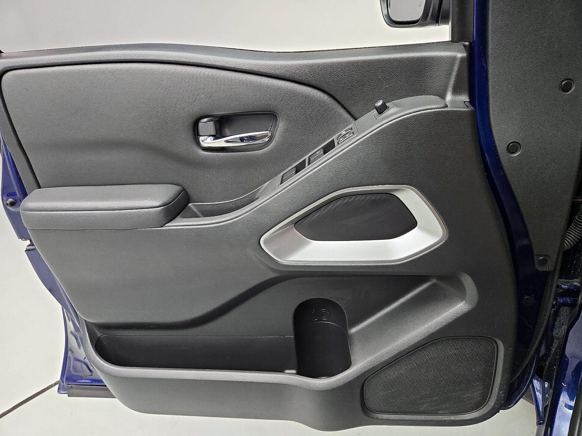 Thumbnail: 2023 Nissan Frontier - 12