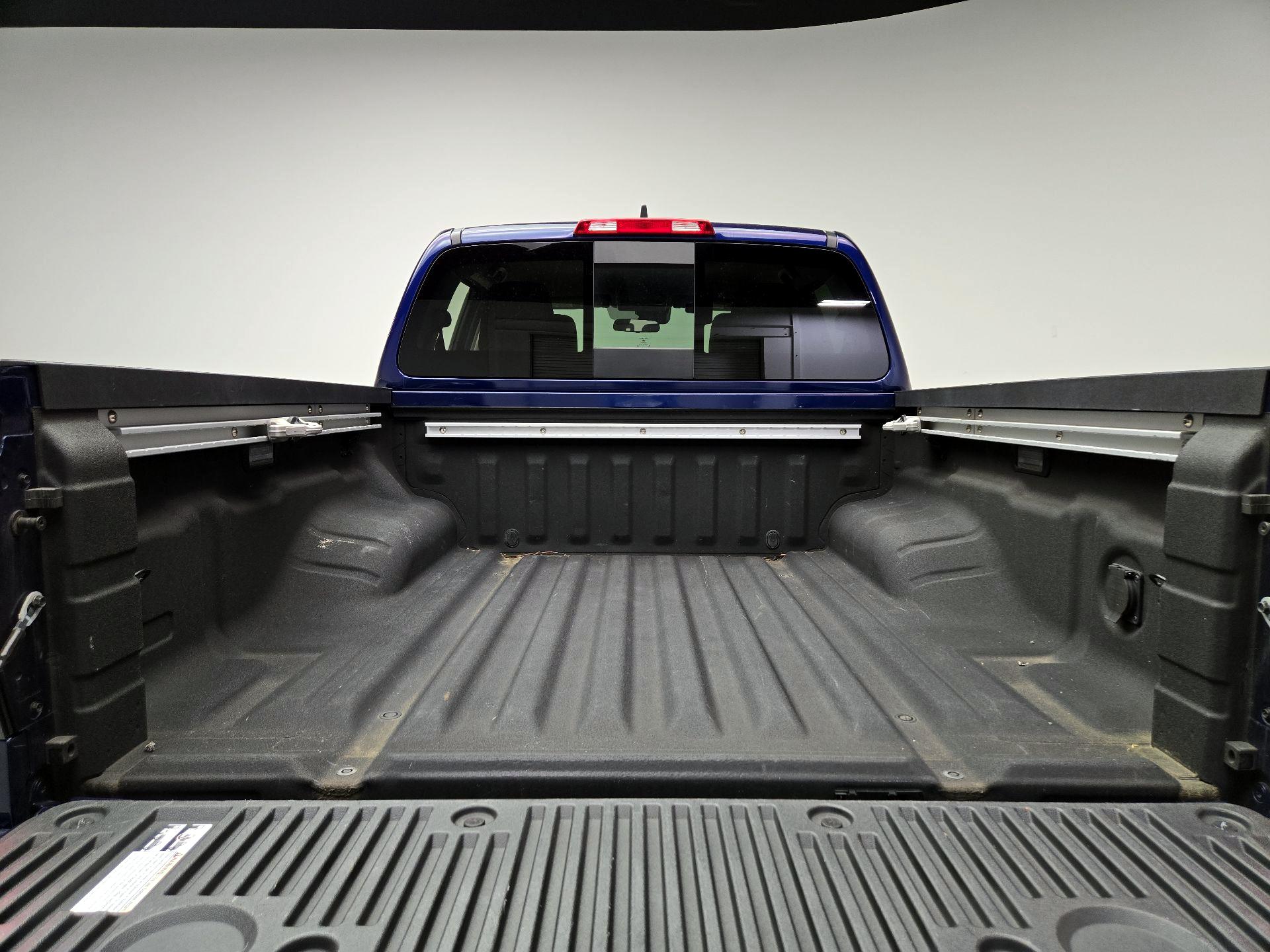 Thumbnail: 2023 Nissan Frontier - 20