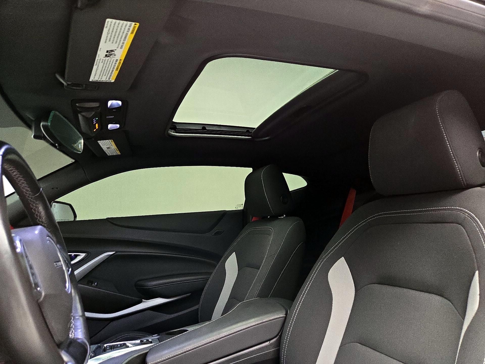 Thumbnail: 2022 Chevrolet Camaro - 18