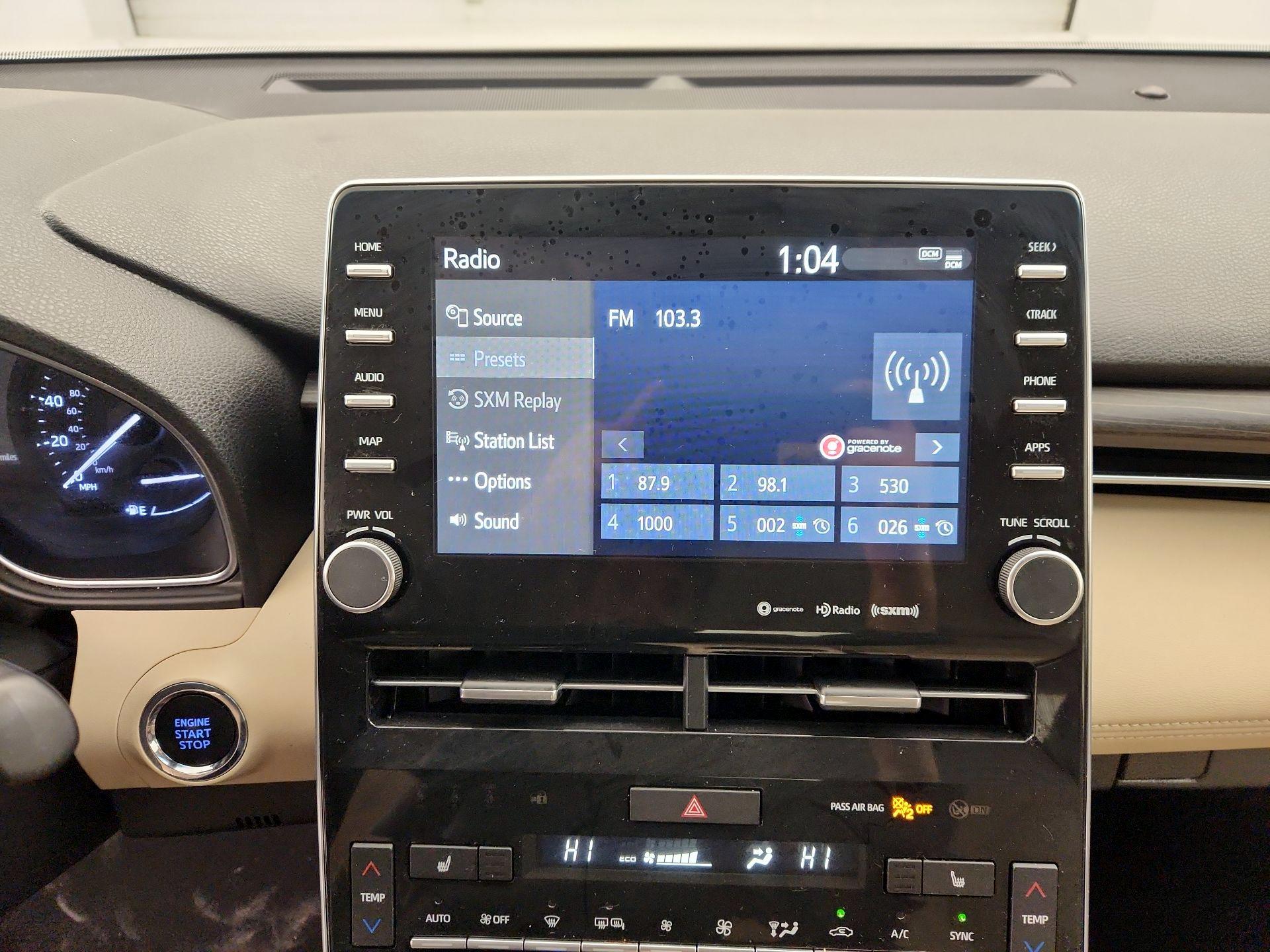 Thumbnail: 2021 Toyota Avalon - 15