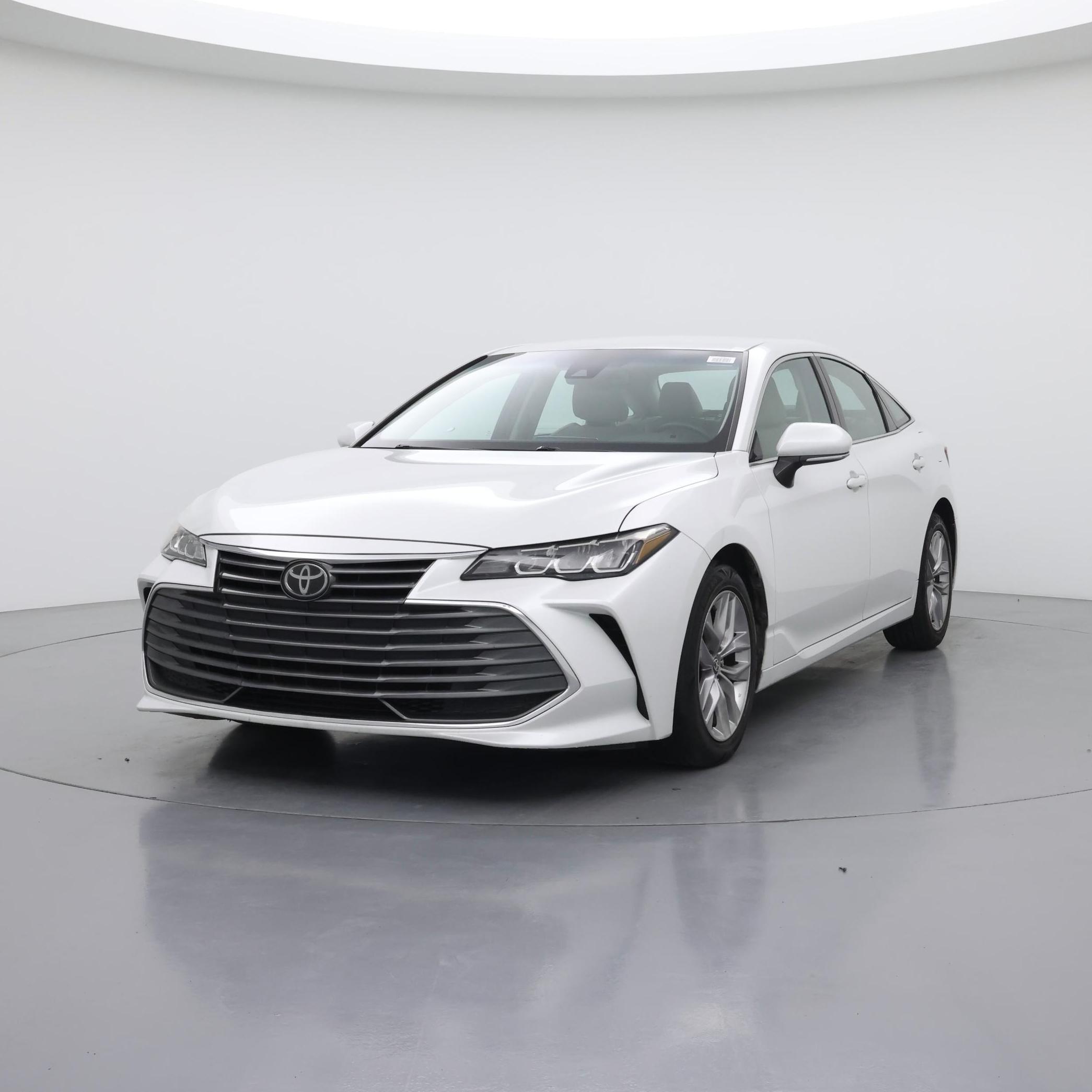 Thumbnail: 2021 Toyota Avalon - 4