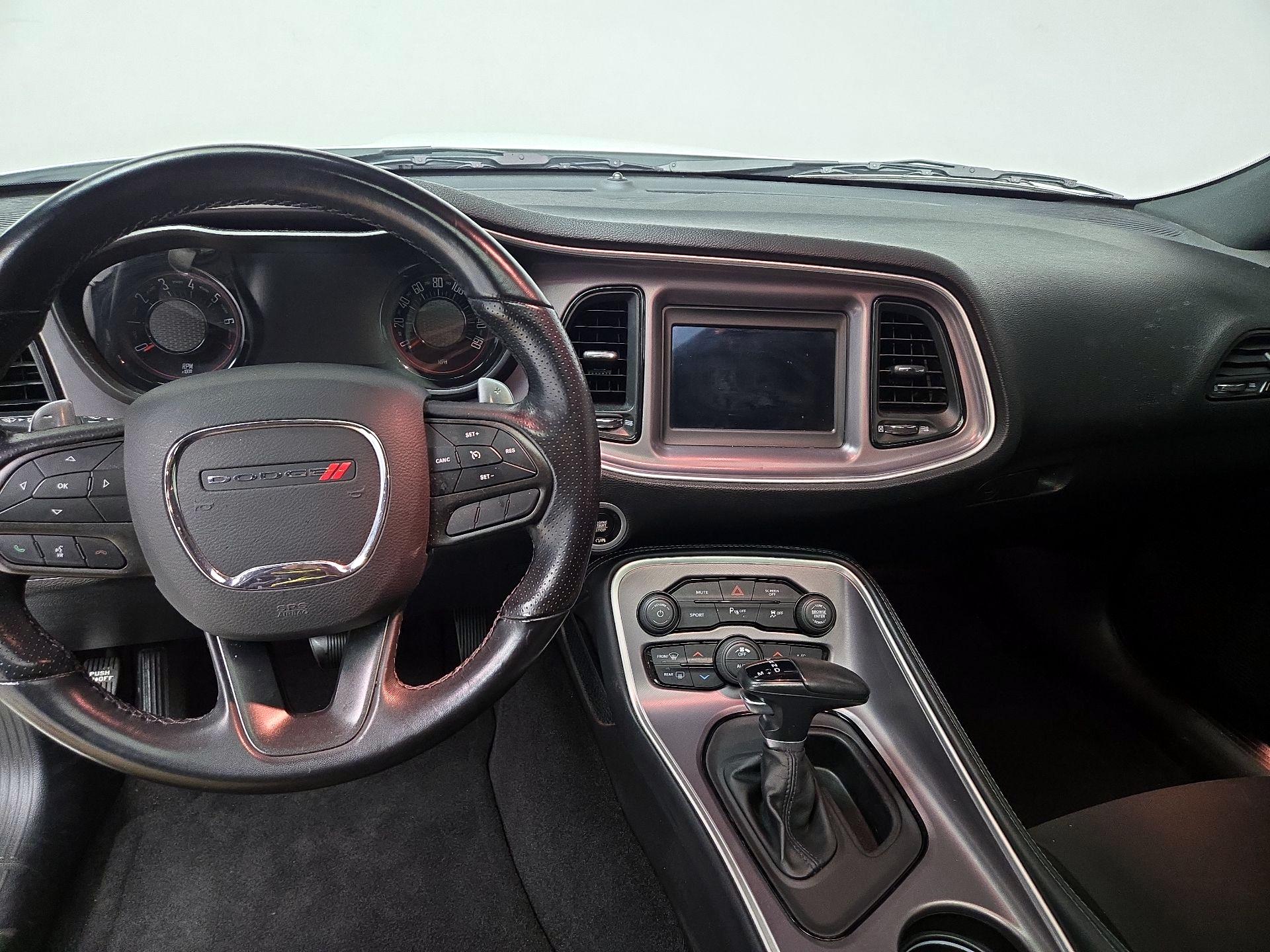 Thumbnail: 2022 Dodge Challenger - 9