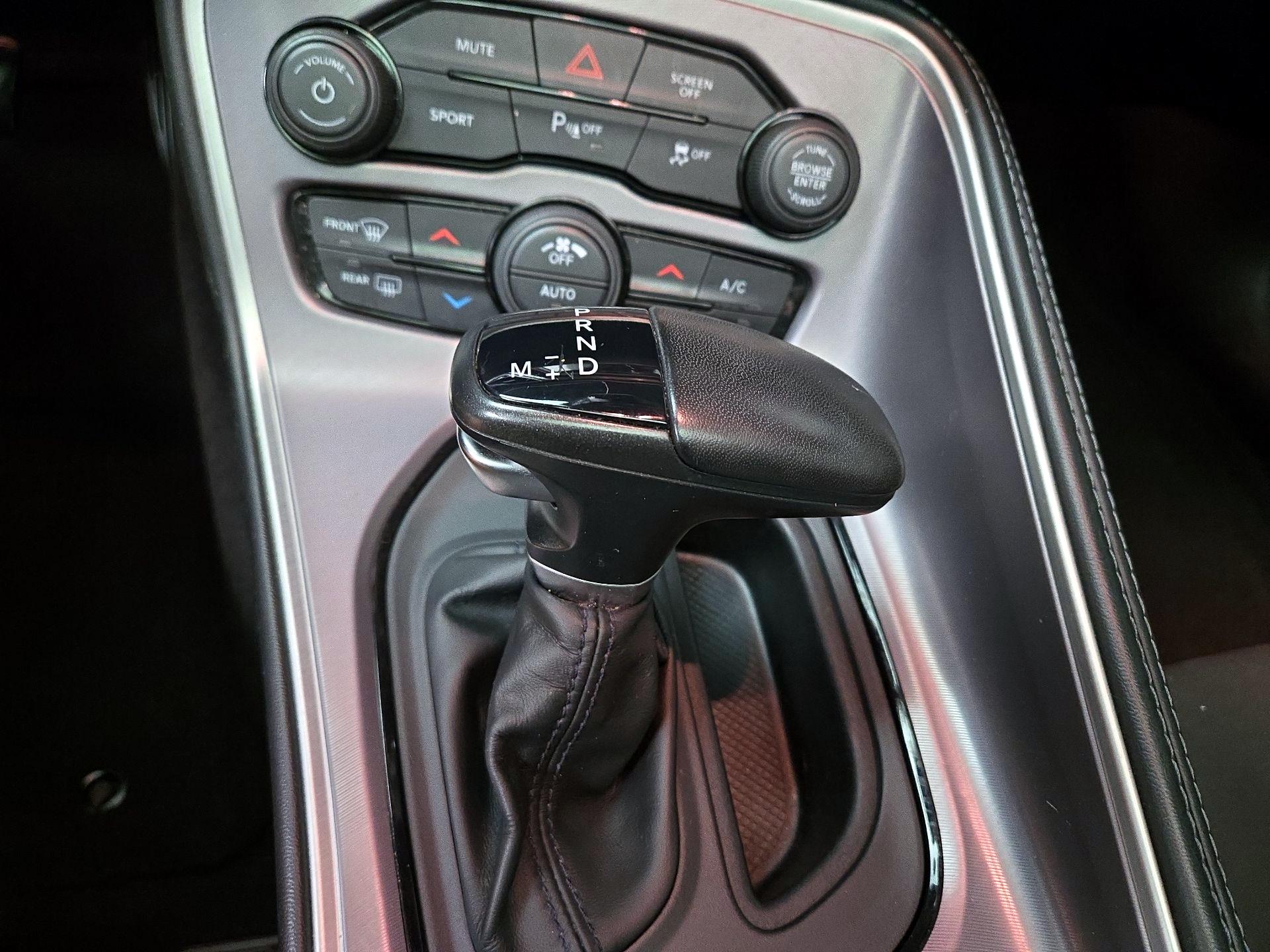 Thumbnail: 2022 Dodge Challenger - 17