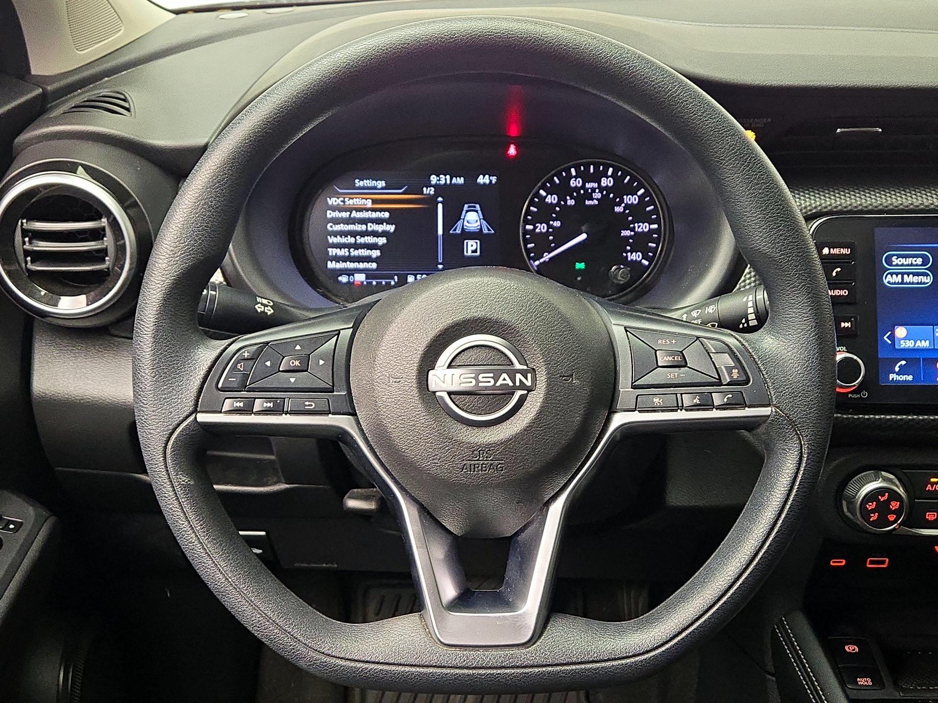 Thumbnail: 2023 Nissan Kicks - 10