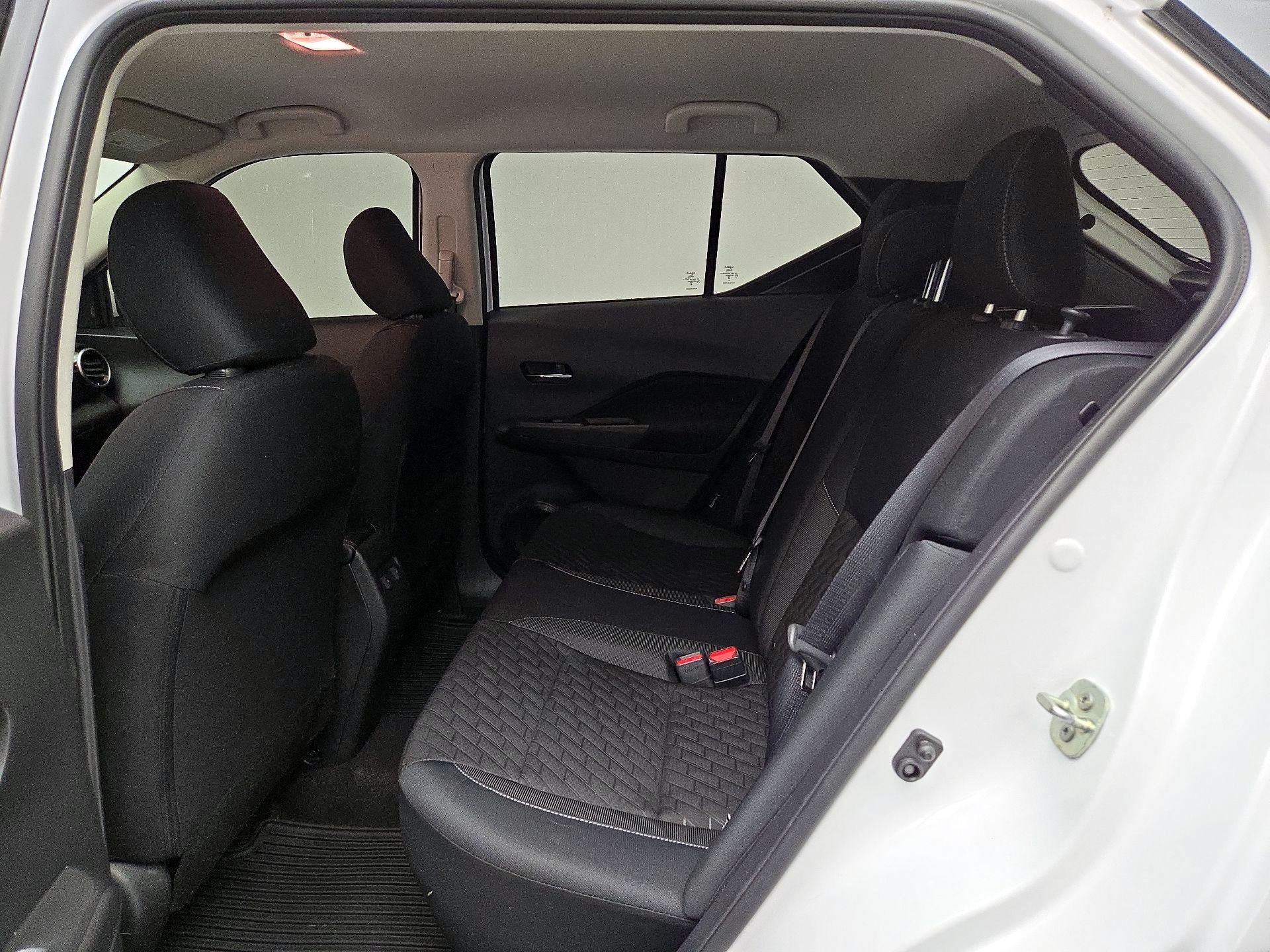 Thumbnail: 2023 Nissan Kicks - 19