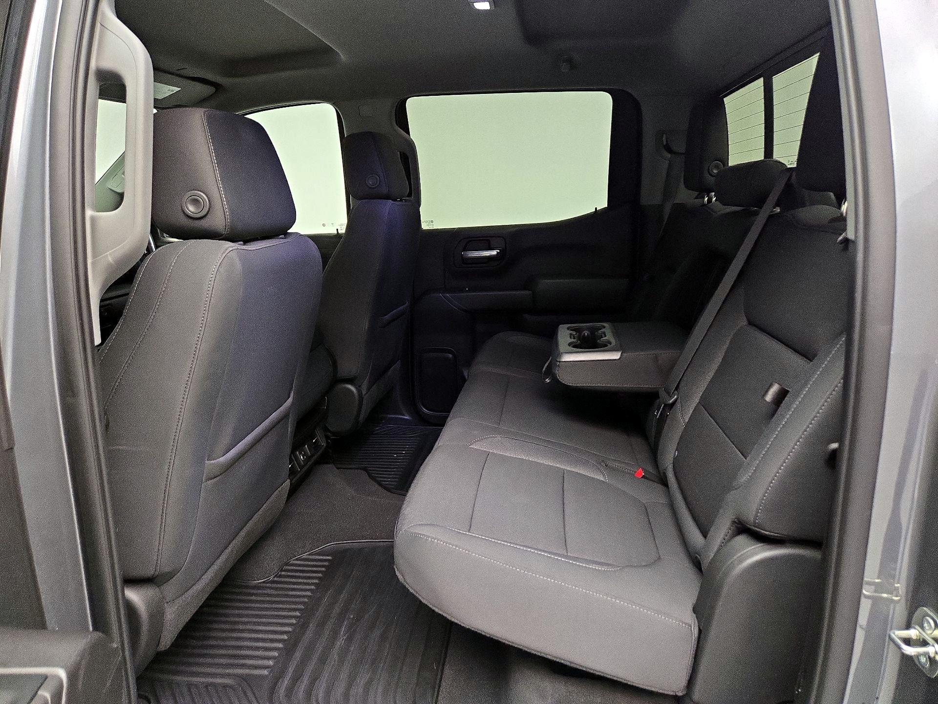 Thumbnail: 2020 Chevrolet Silverado 1500 - 19