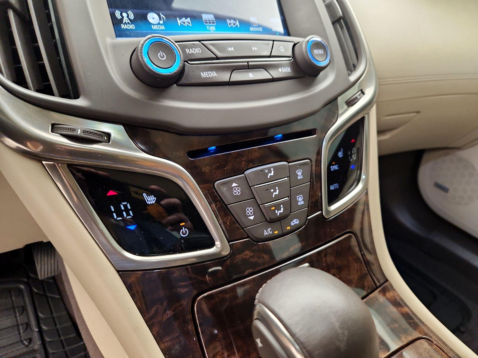 Thumbnail: 2016 Buick LaCrosse - 16