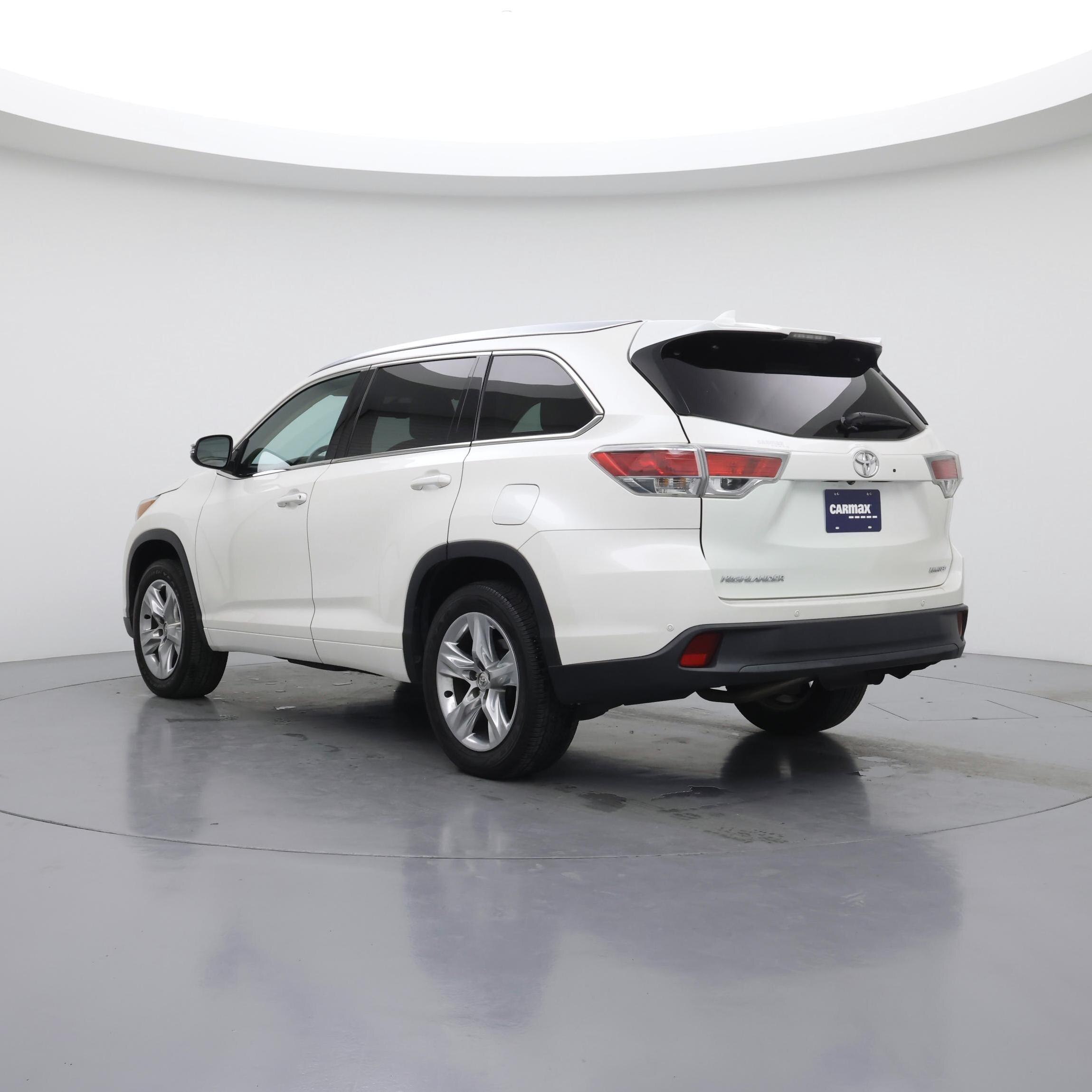 Thumbnail: 2014 Toyota Highlander - 2