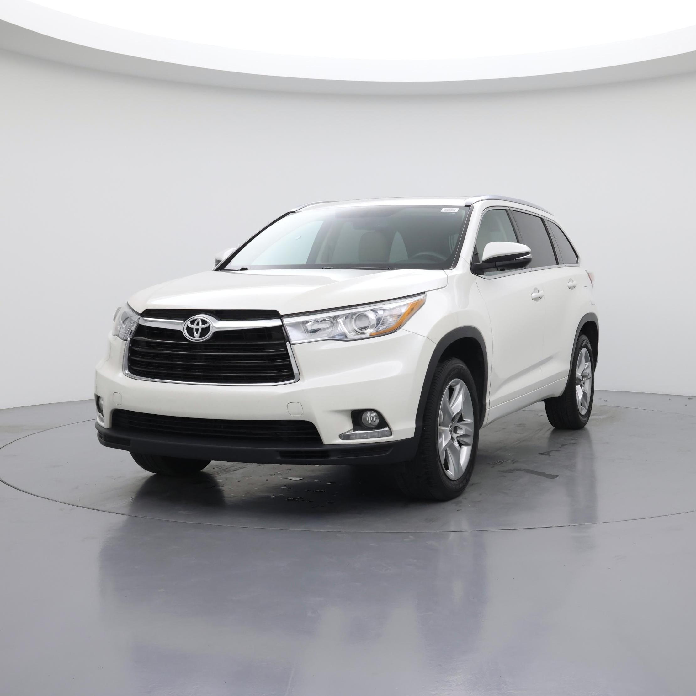 Thumbnail: 2014 Toyota Highlander - 4