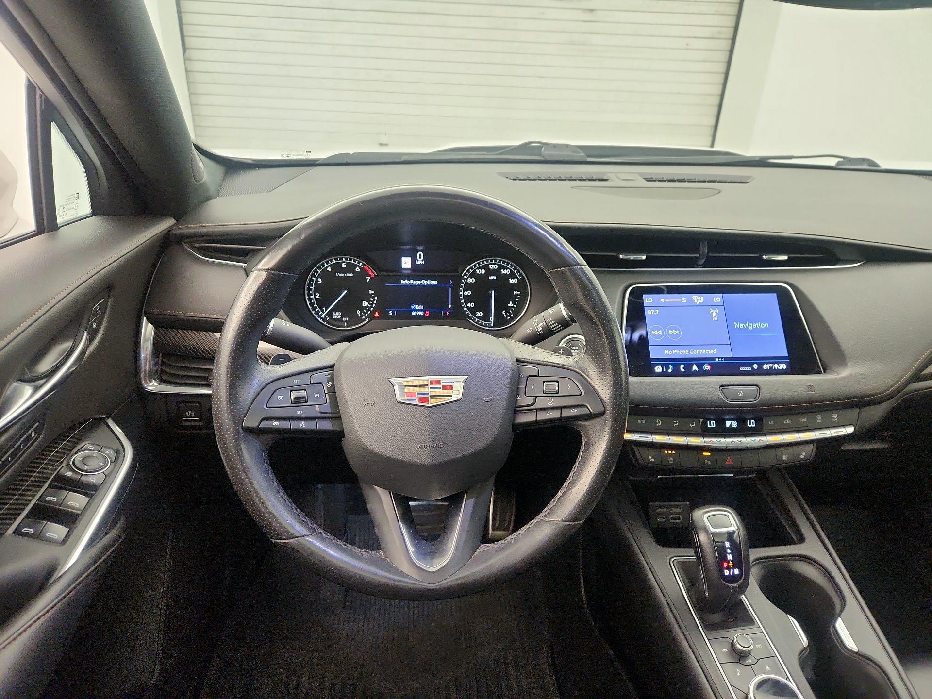 Thumbnail: 2019 Cadillac XT4 - 10