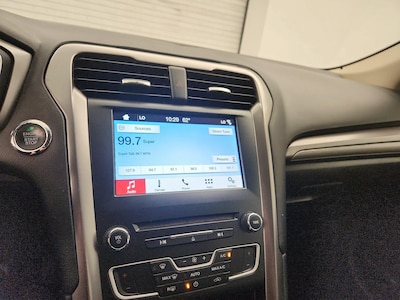 Radio (On)