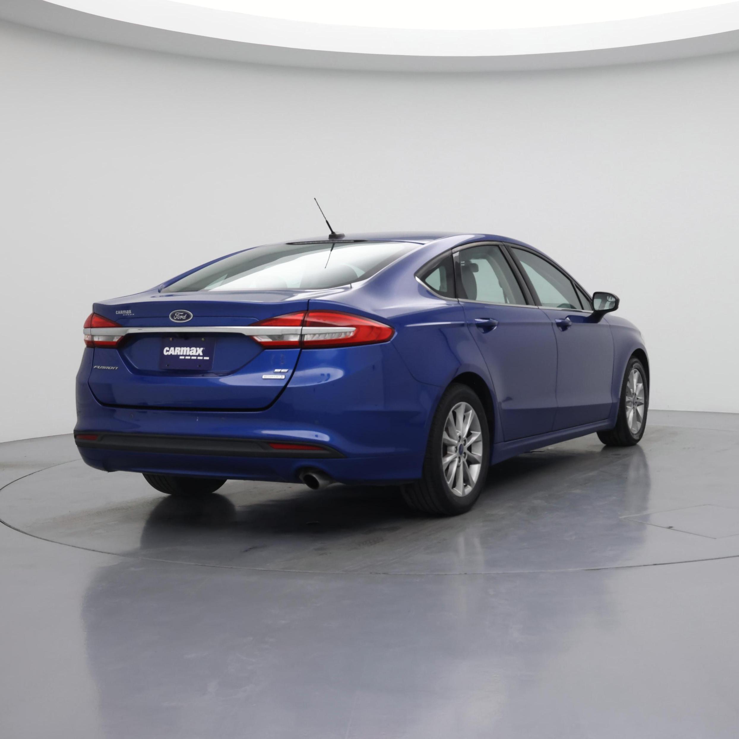 Thumbnail: 2017 Ford Fusion - 8