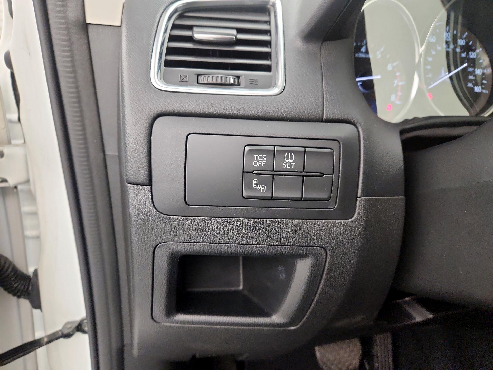 Thumbnail: 2016 Mazda CX-5 - 13