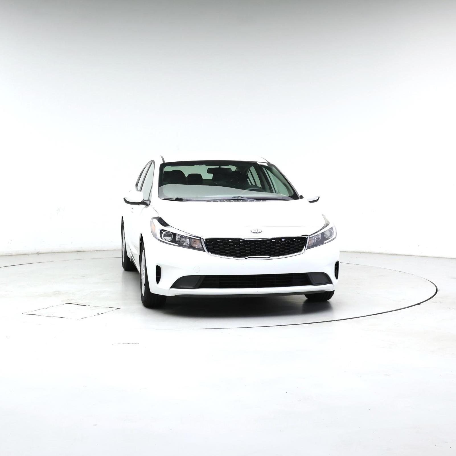 Thumbnail: 2017 Kia Forte - 5