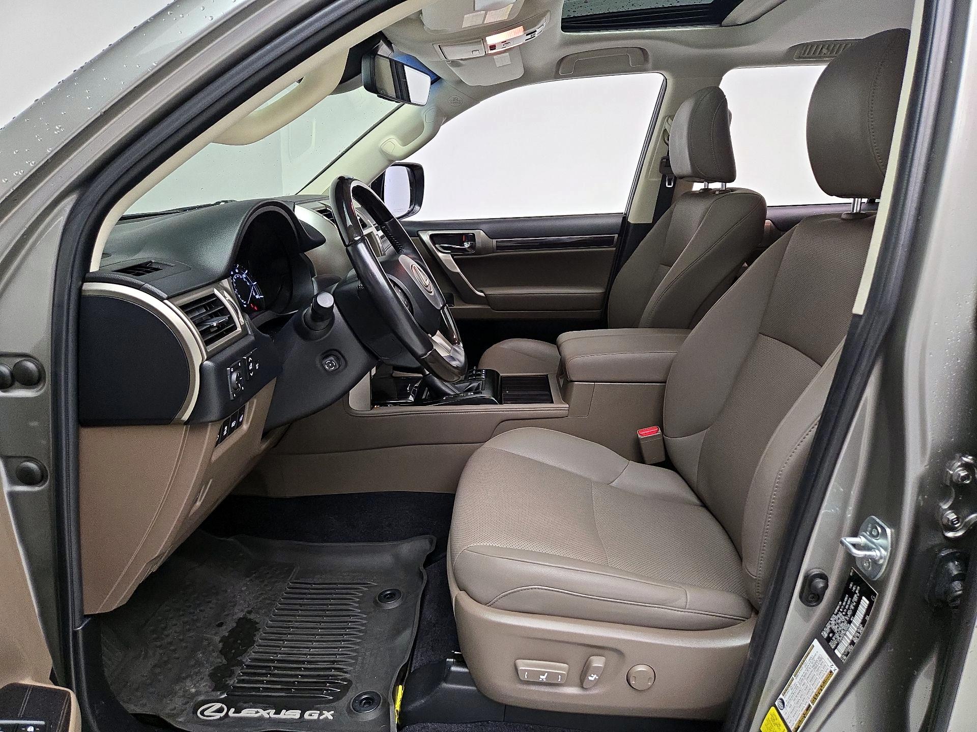 Thumbnail: 2021 Lexus GX - 11