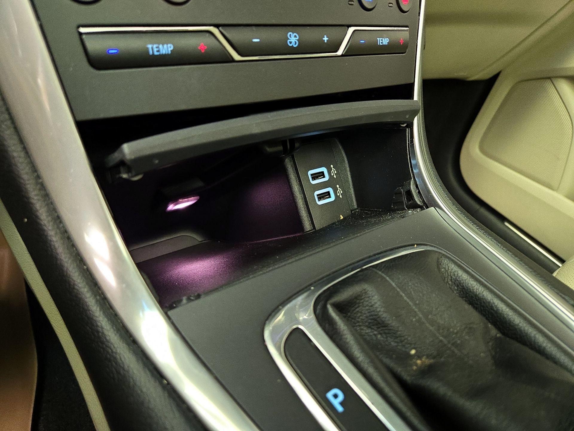 Thumbnail: 2018 Ford Edge - 19