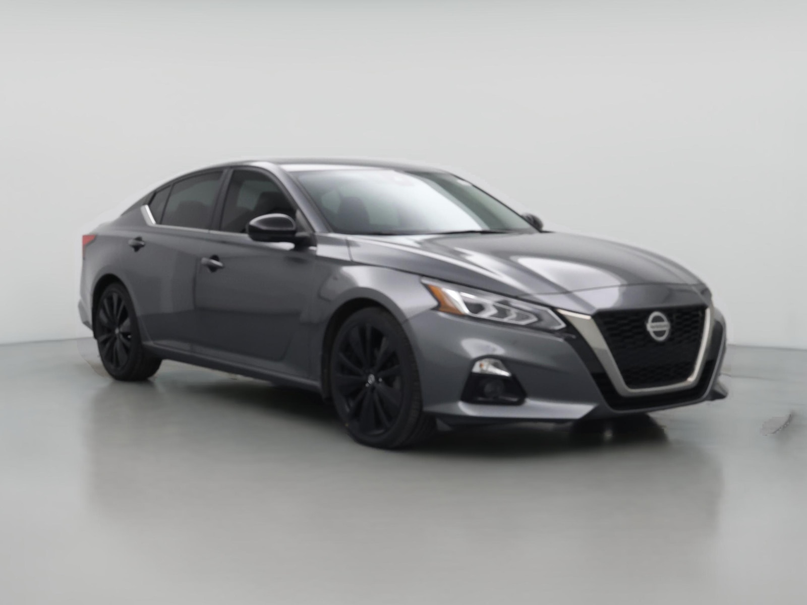 2022 Nissan Altima SR