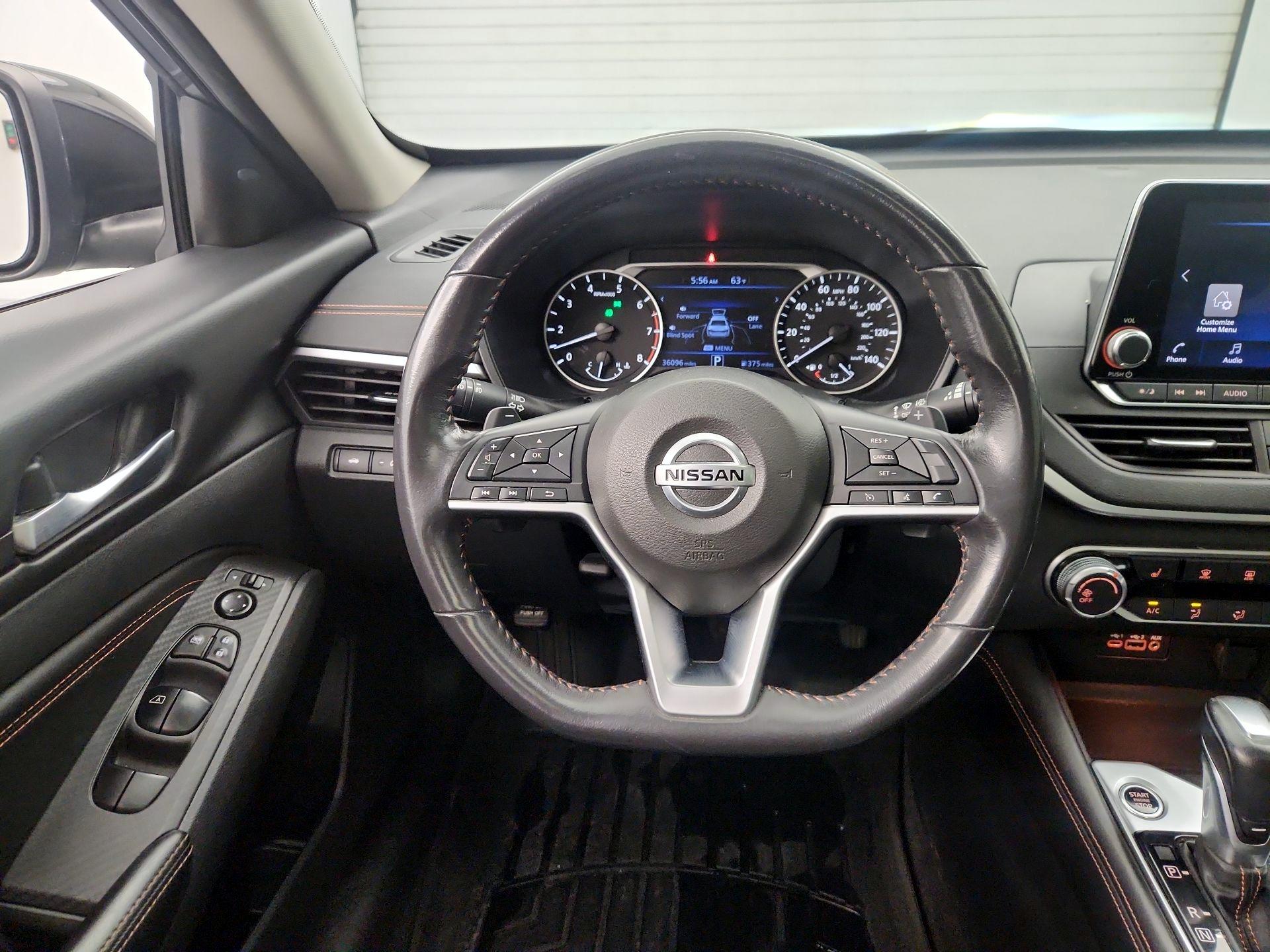 Thumbnail: 2022 Nissan Altima - 10