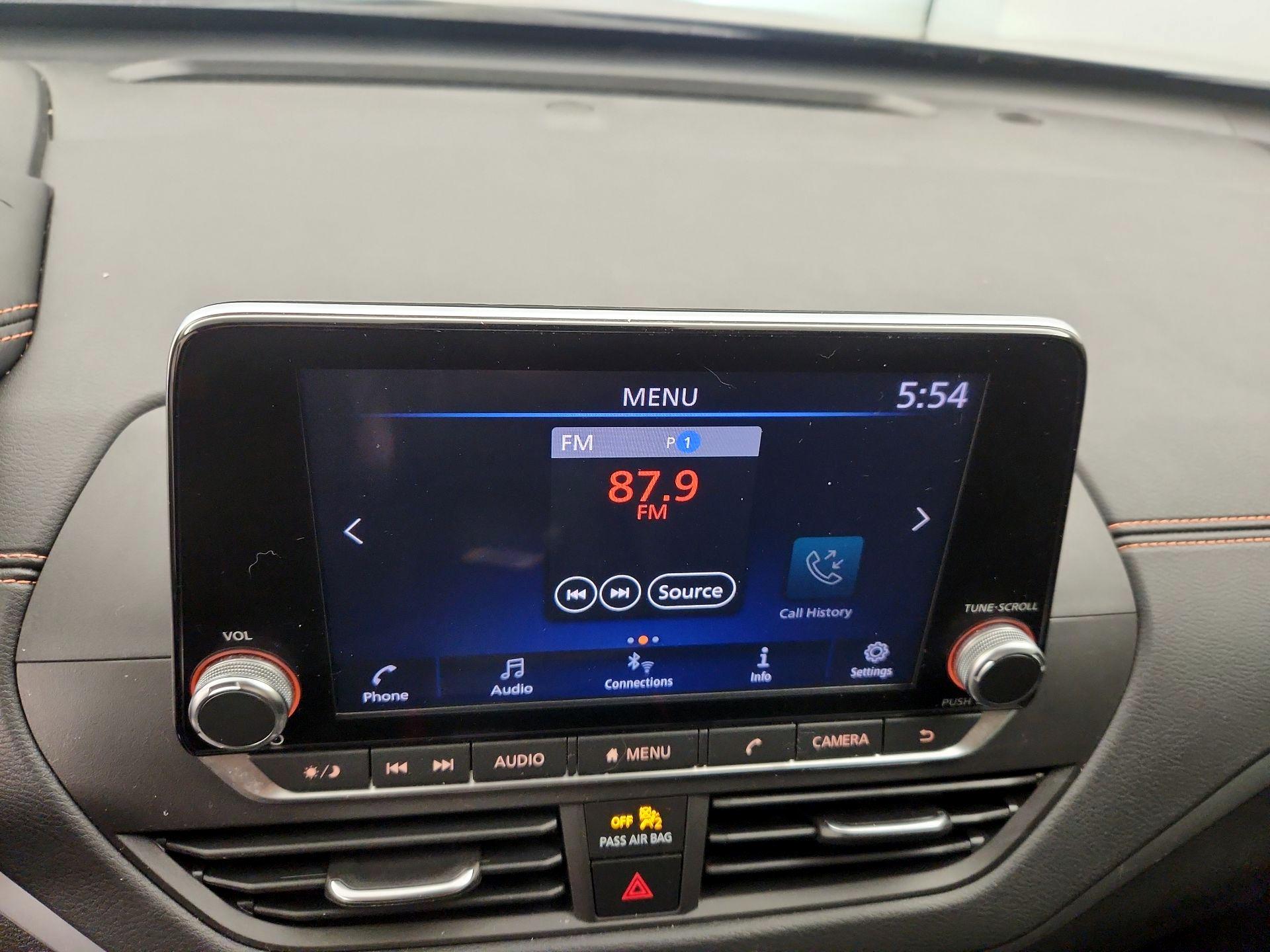 Thumbnail: 2022 Nissan Altima - 15