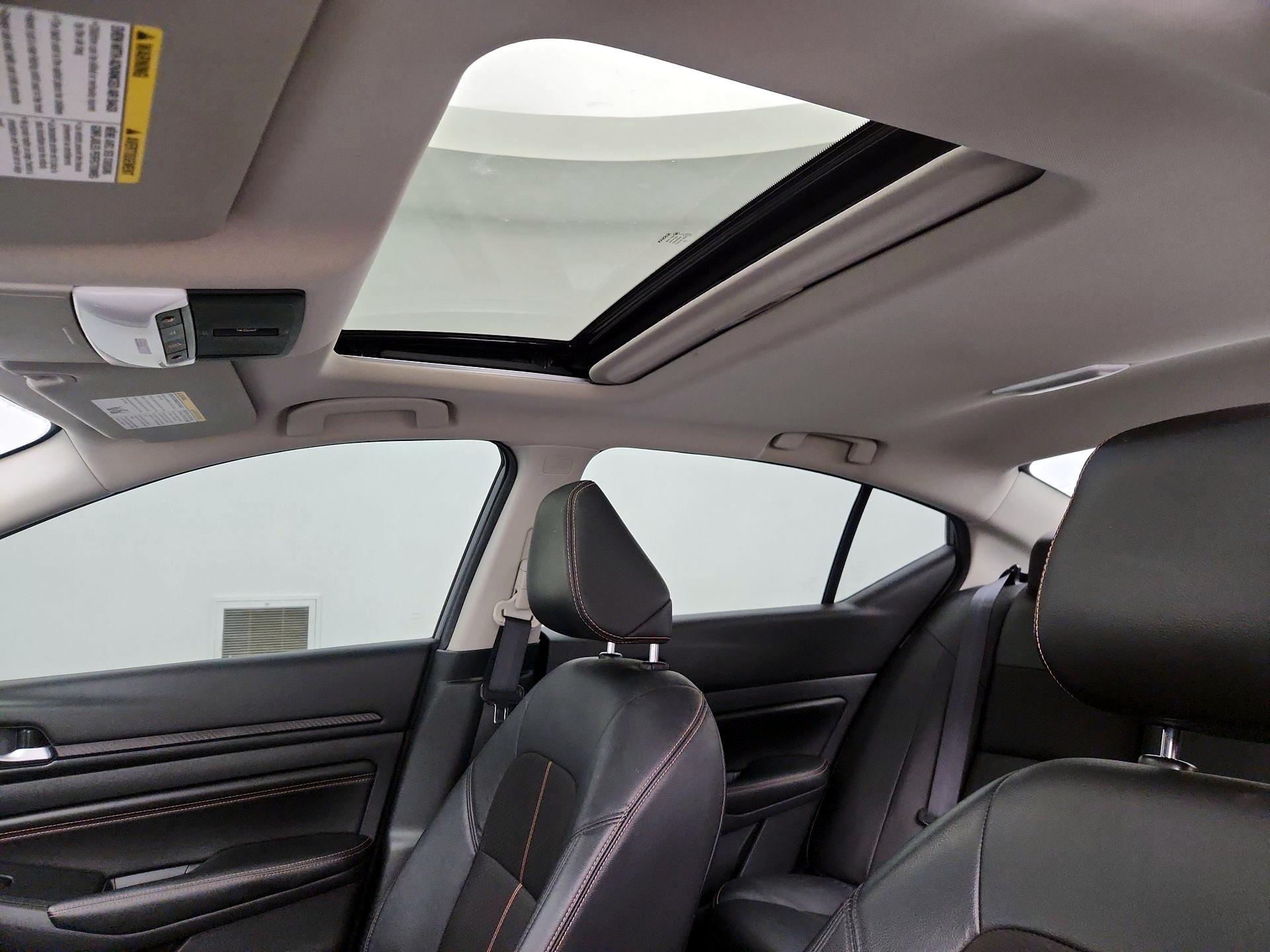 Thumbnail: 2022 Nissan Altima - 19