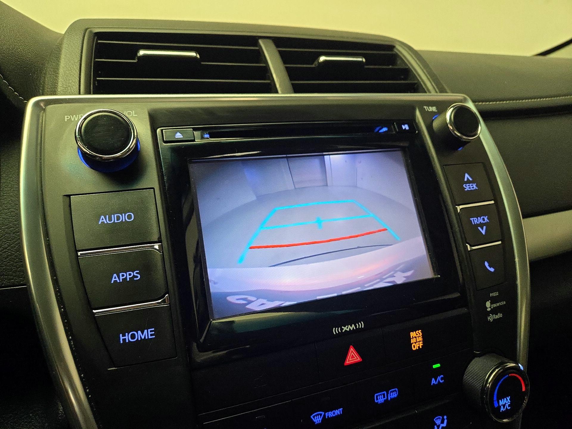 Thumbnail: 2017 Toyota Camry - 14