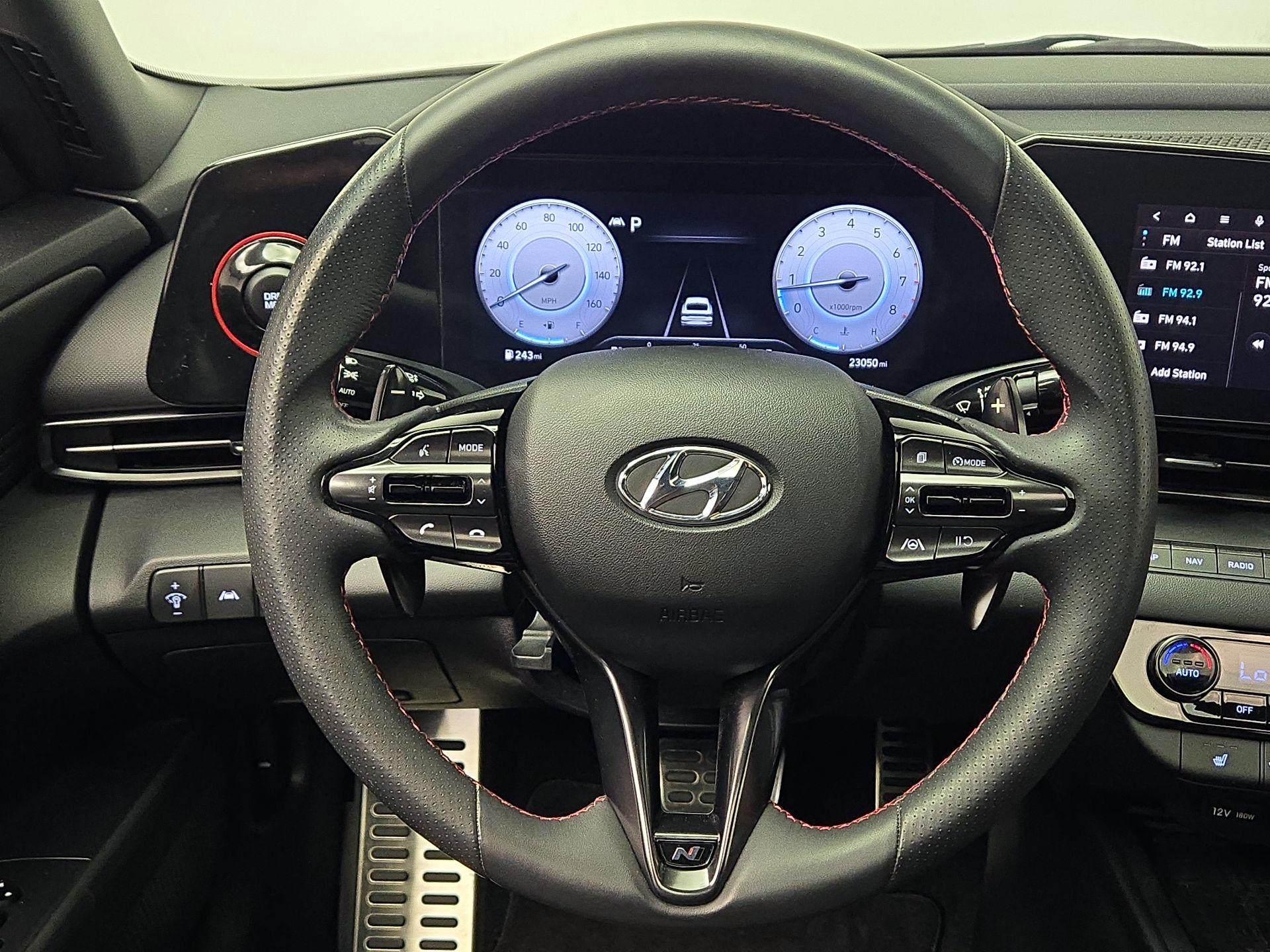 Thumbnail: 2023 Hyundai Elantra - 10