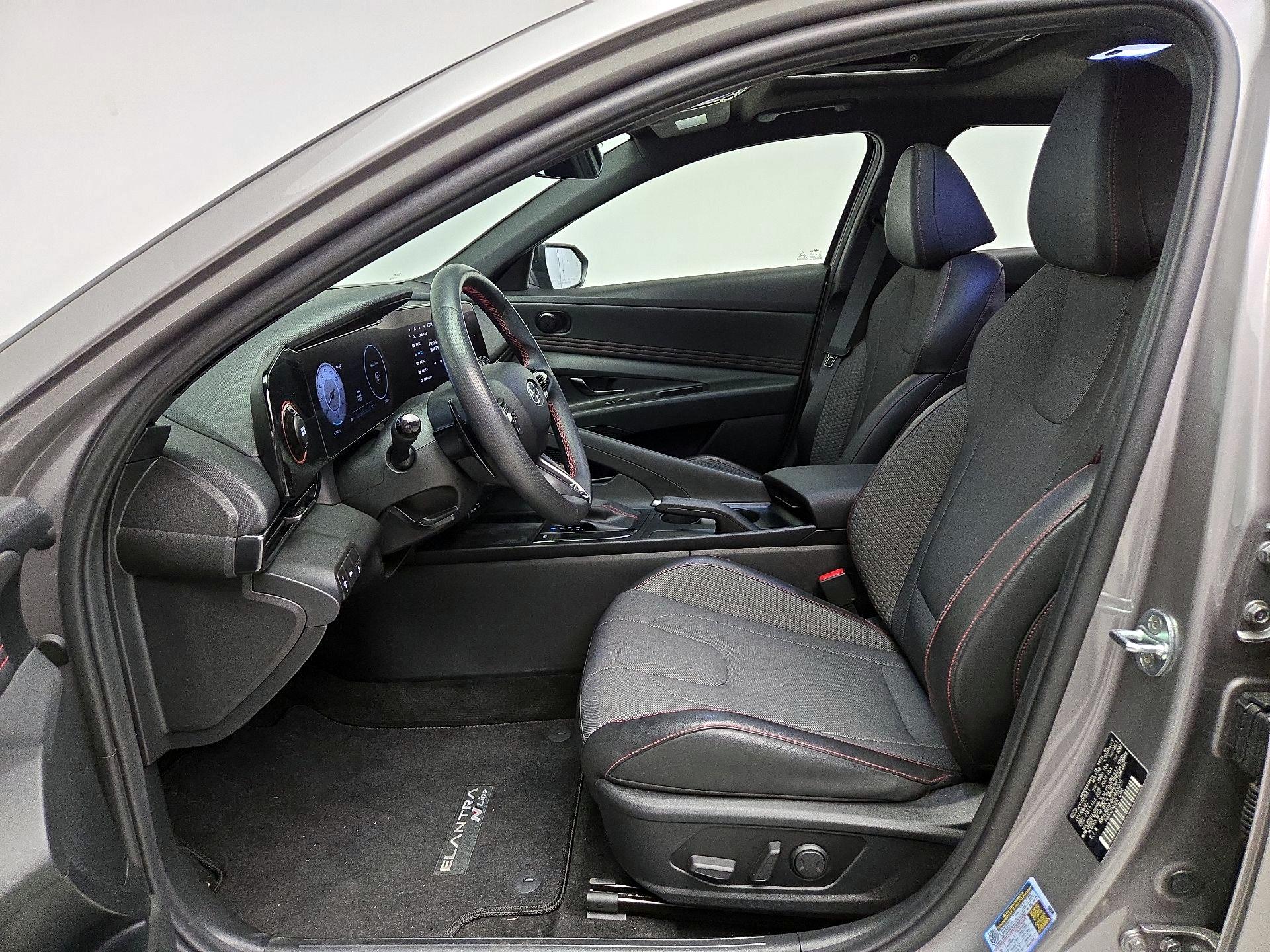 Thumbnail: 2023 Hyundai Elantra - 11