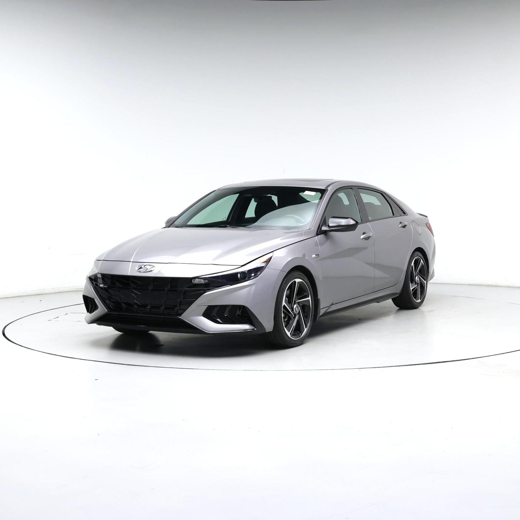 Thumbnail: 2023 Hyundai Elantra - 4