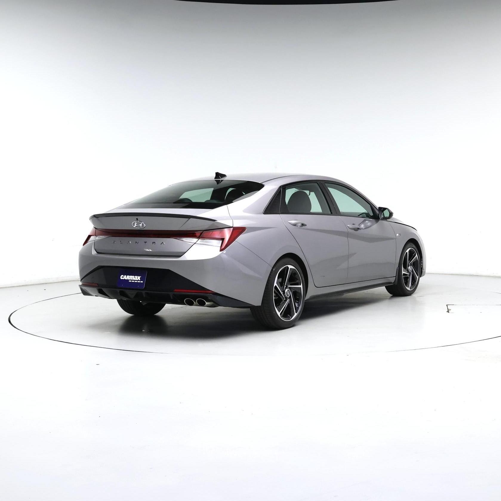 Thumbnail: 2023 Hyundai Elantra - 8