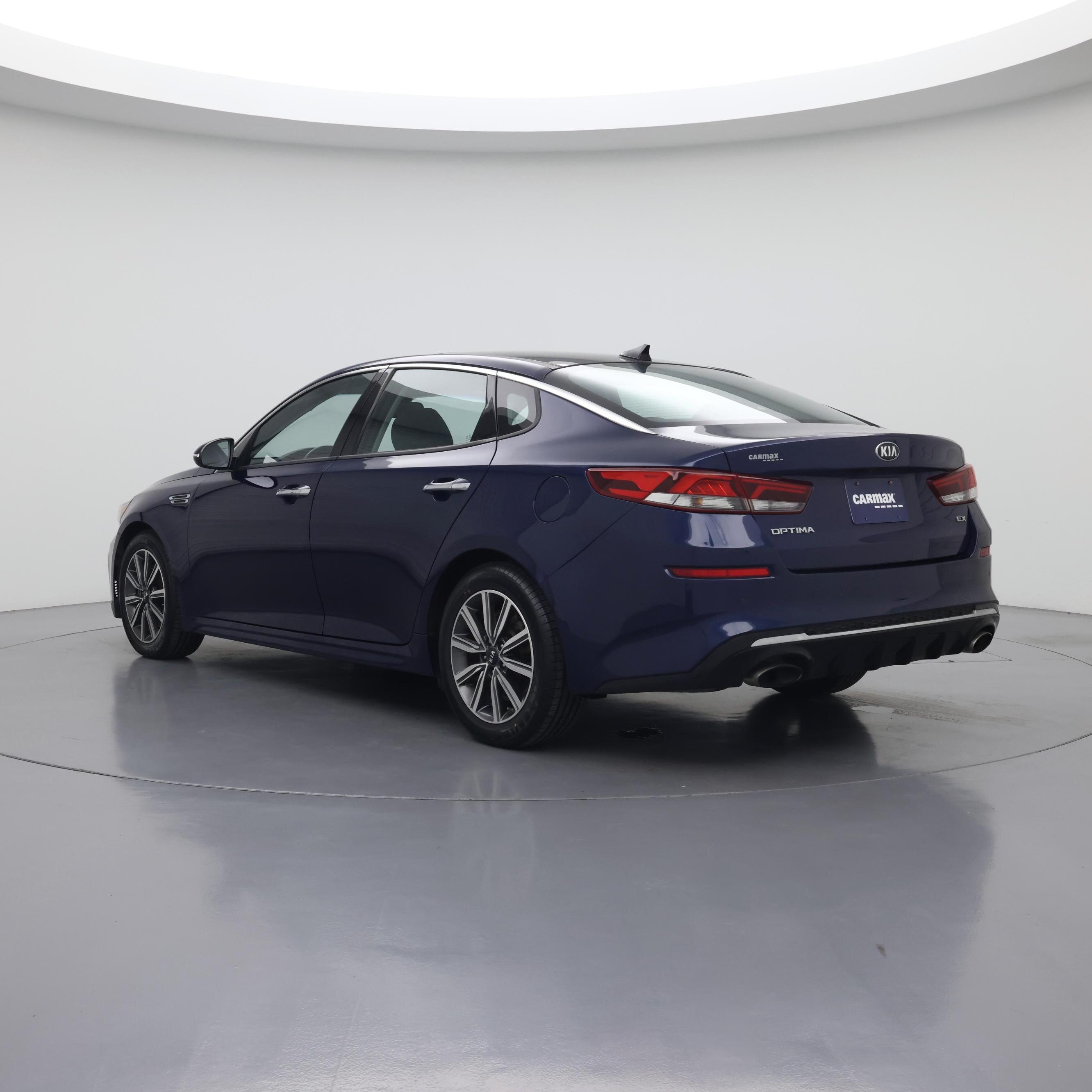 Thumbnail: 2019 Kia Optima - 2