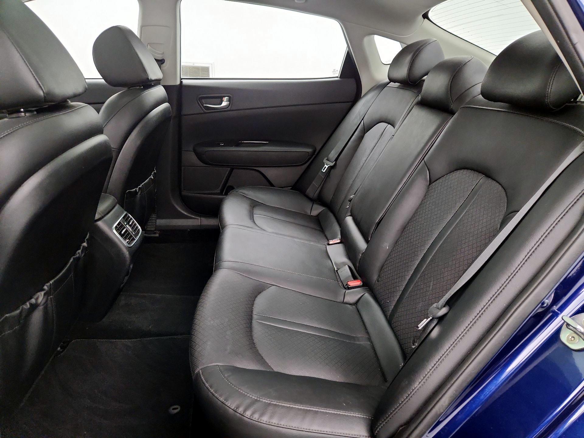 Thumbnail: 2019 Kia Optima - 20