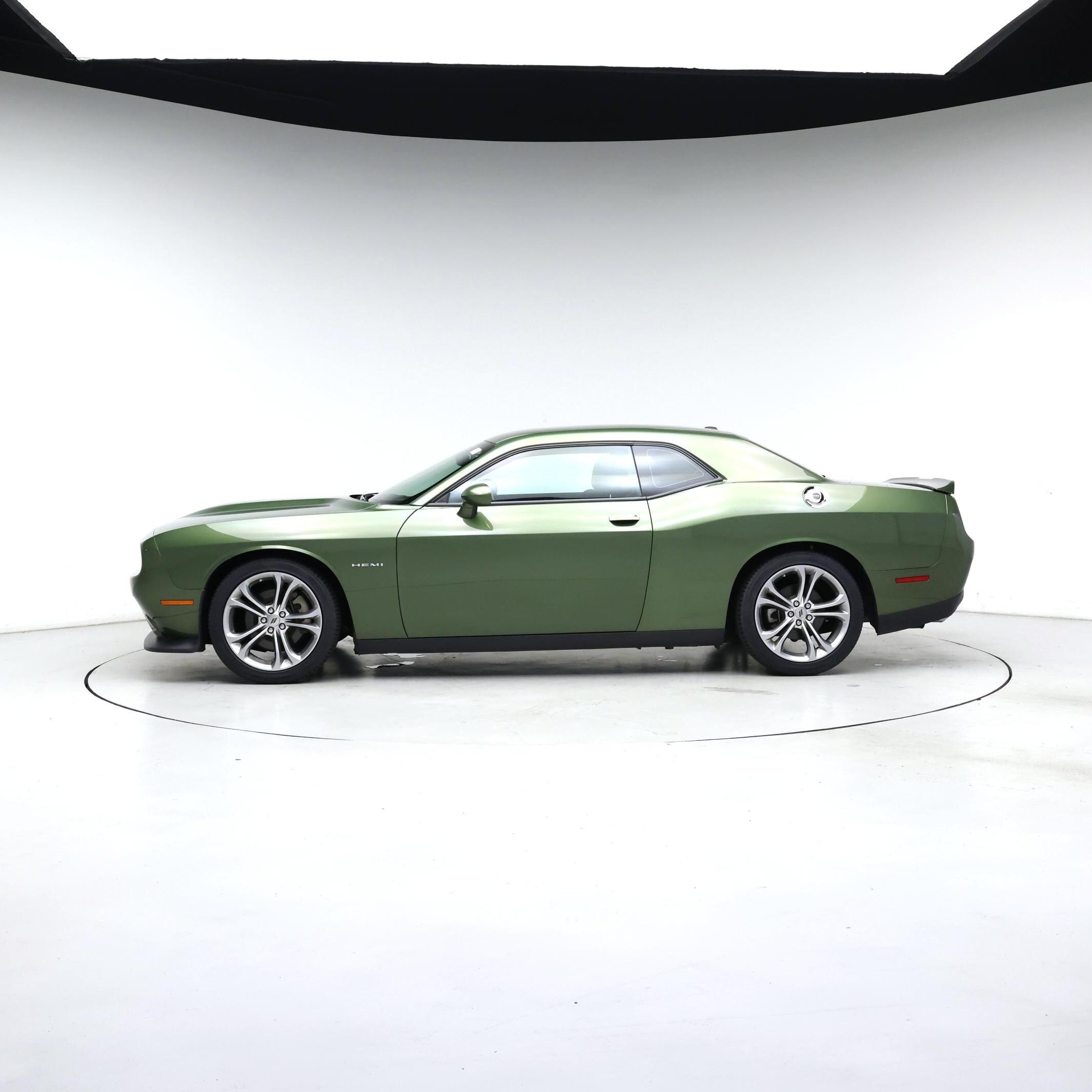 Thumbnail: 2022 Dodge Challenger - 3