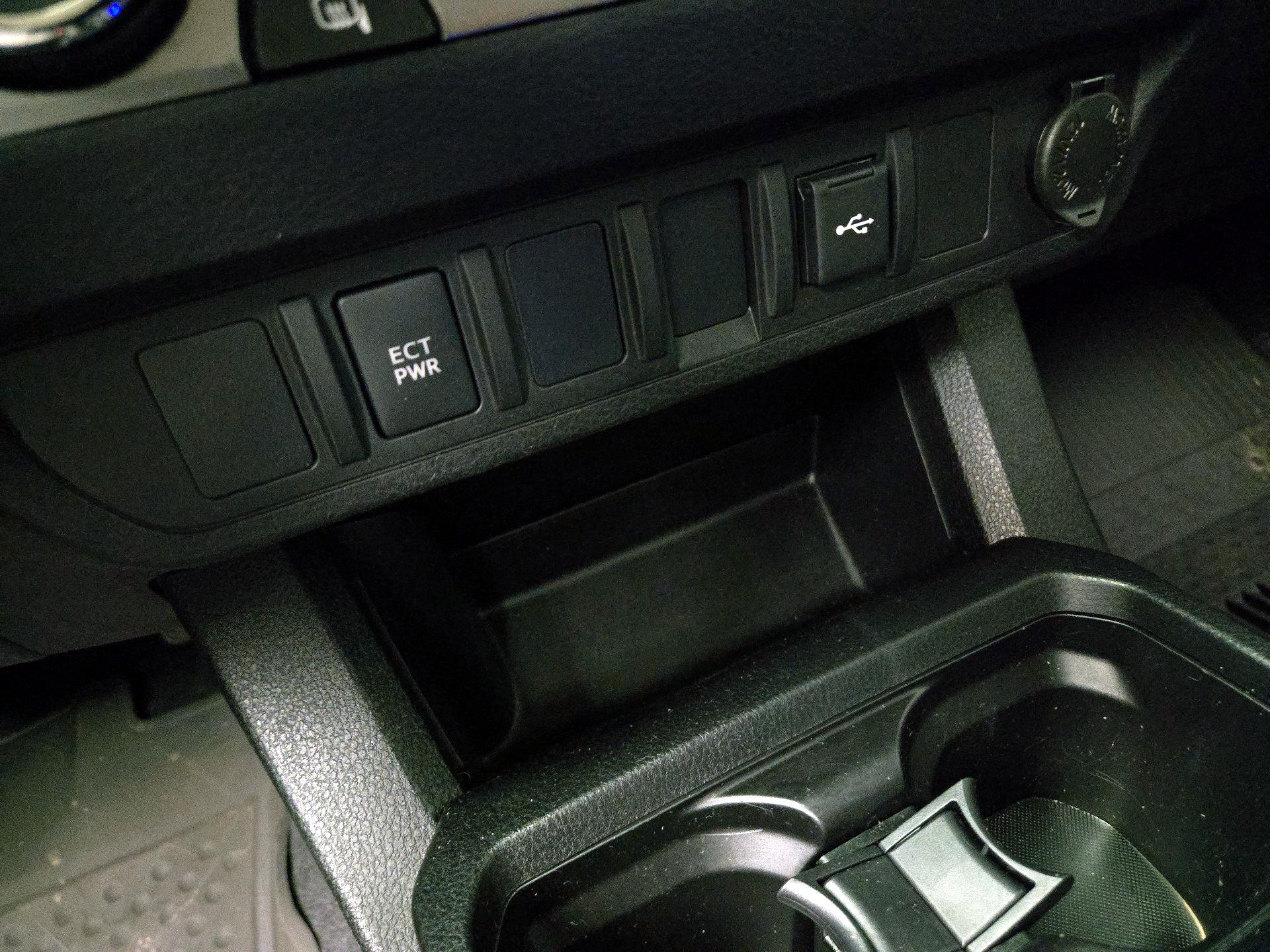 Thumbnail: 2023 Toyota Tacoma - 18