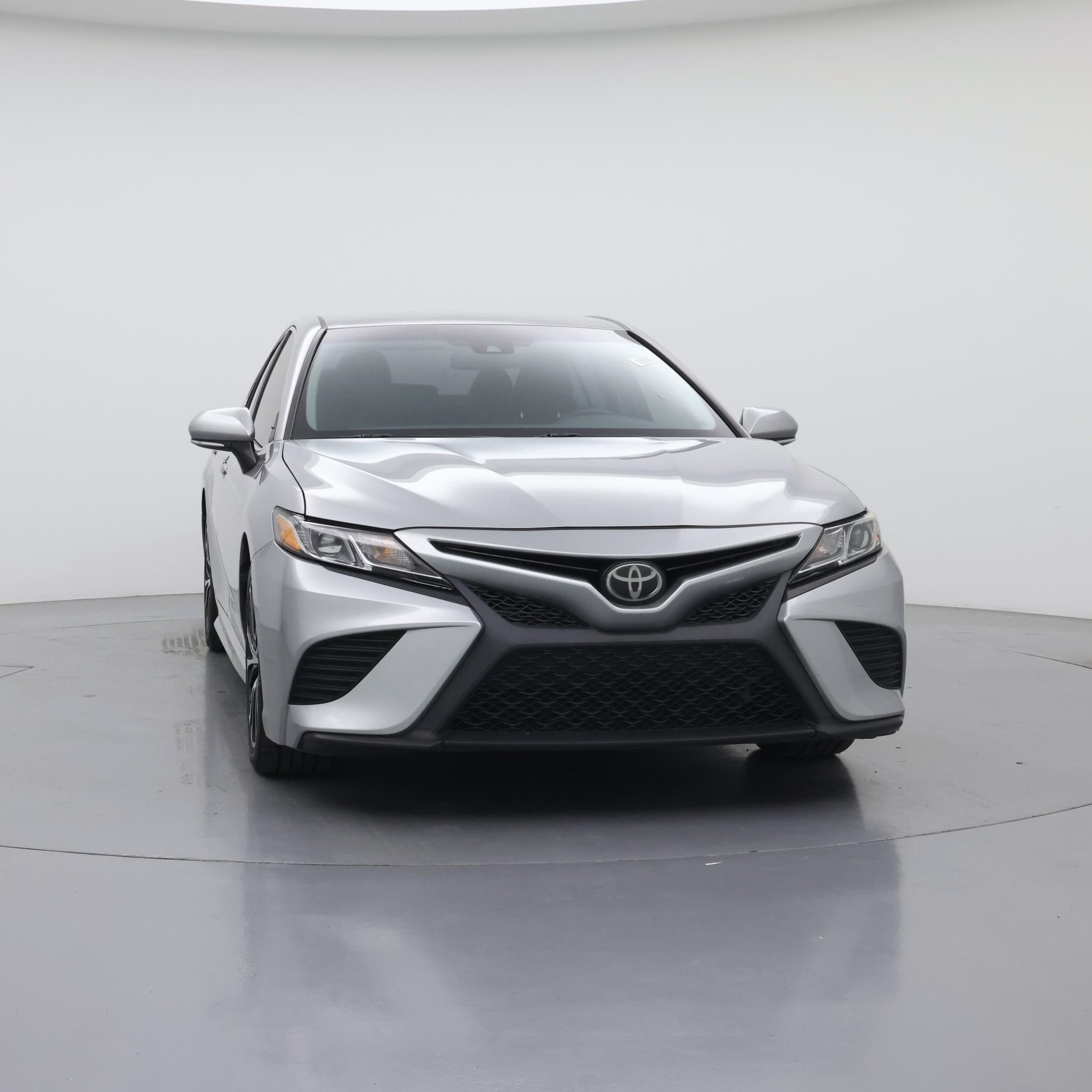 Thumbnail: 2018 Toyota Camry - 5