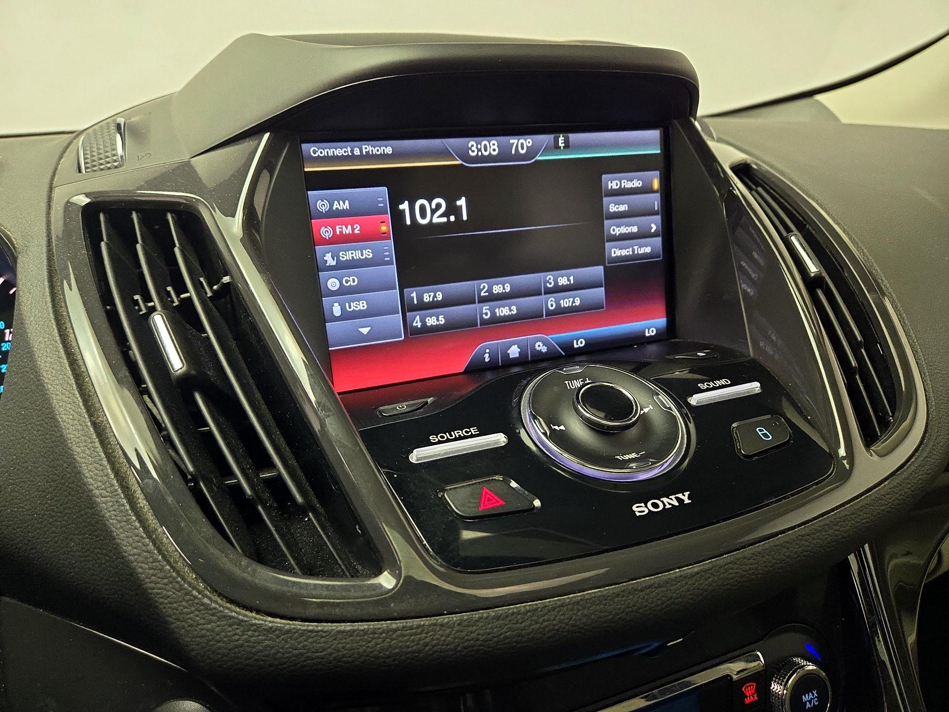 Thumbnail: 2015 Ford Escape - 16