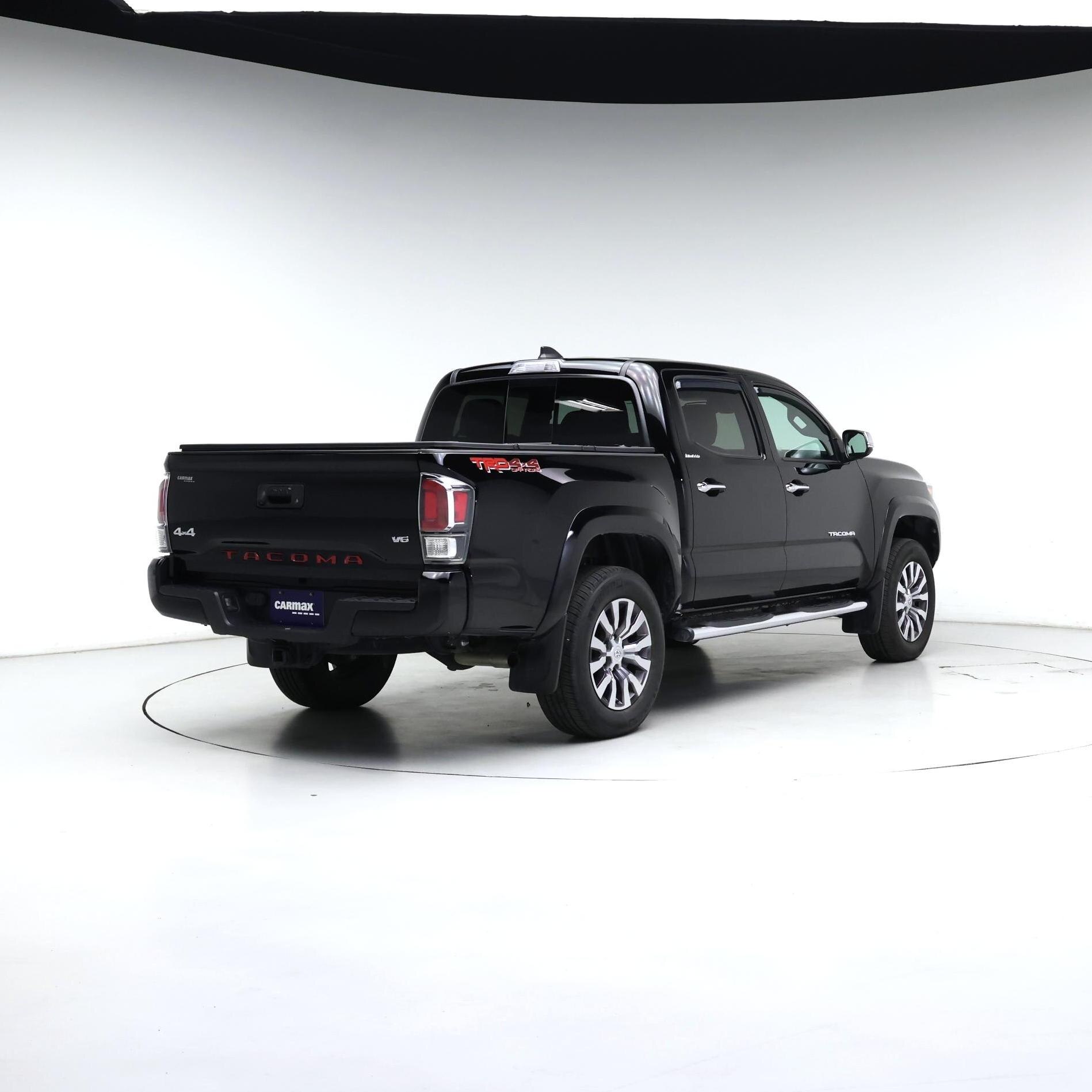 Thumbnail: 2023 Toyota Tacoma - 8