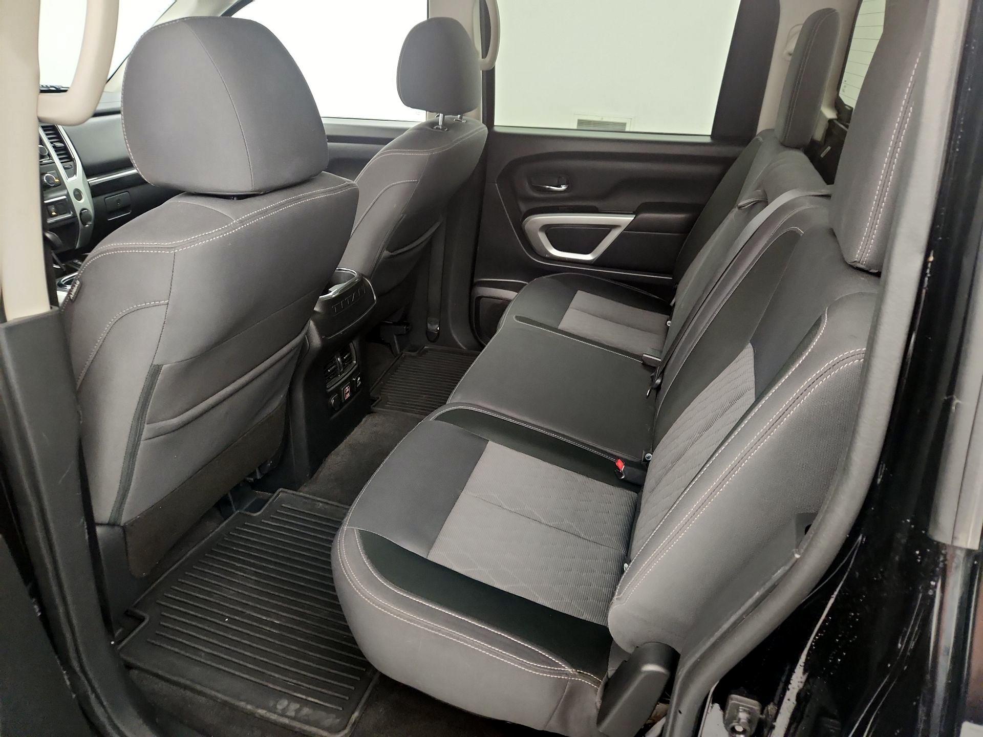 Thumbnail: 2021 Nissan Titan - 19