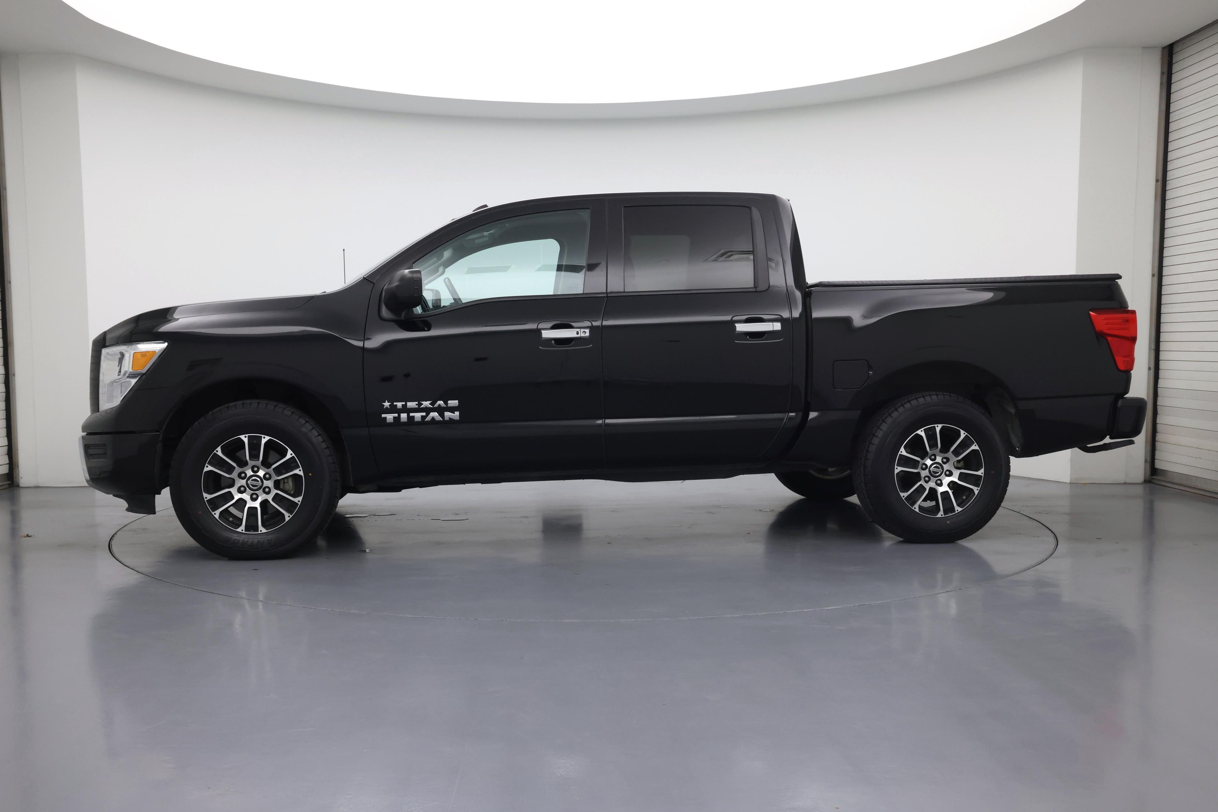 Thumbnail: 2021 Nissan Titan - 3