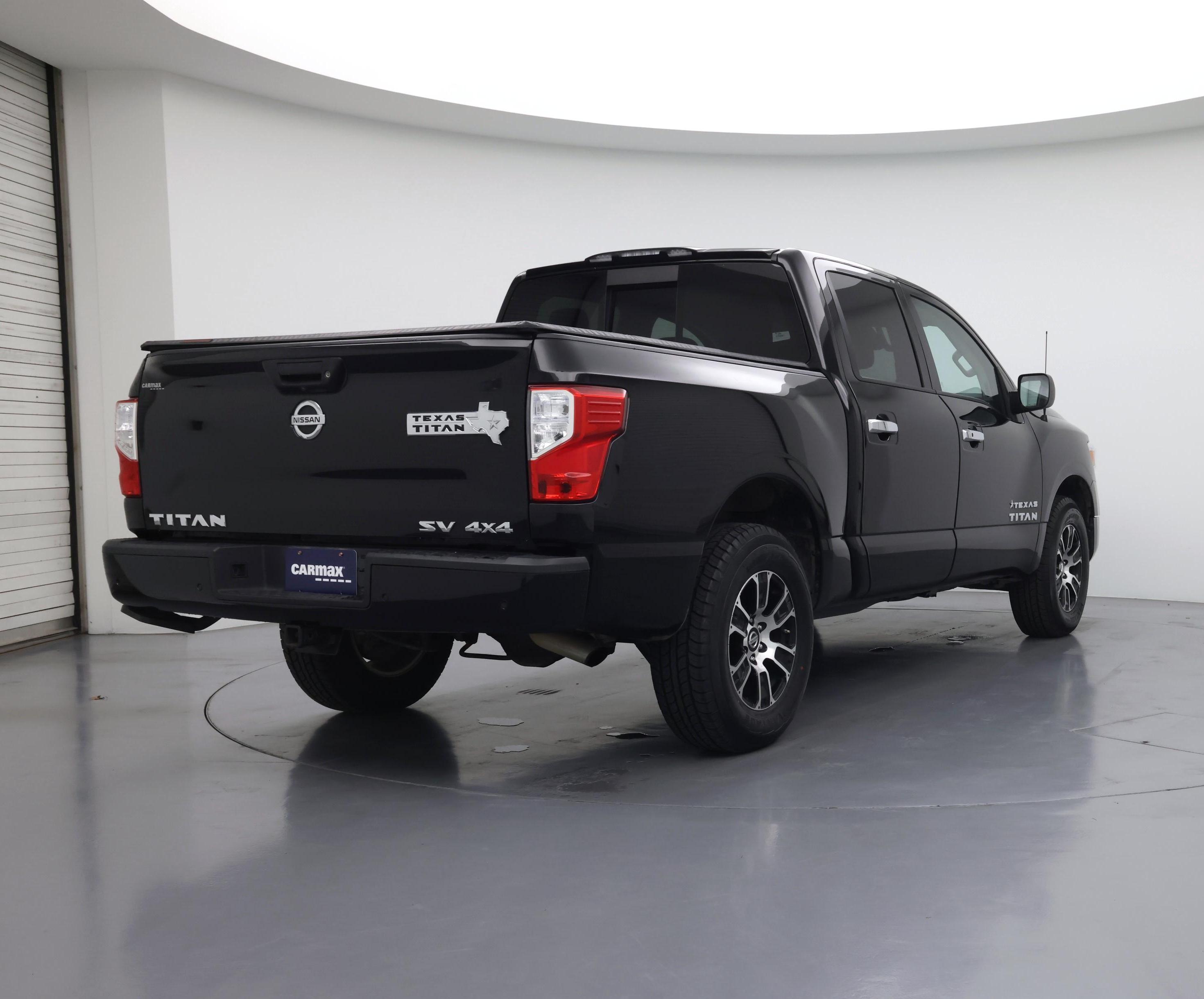 Thumbnail: 2021 Nissan Titan - 8