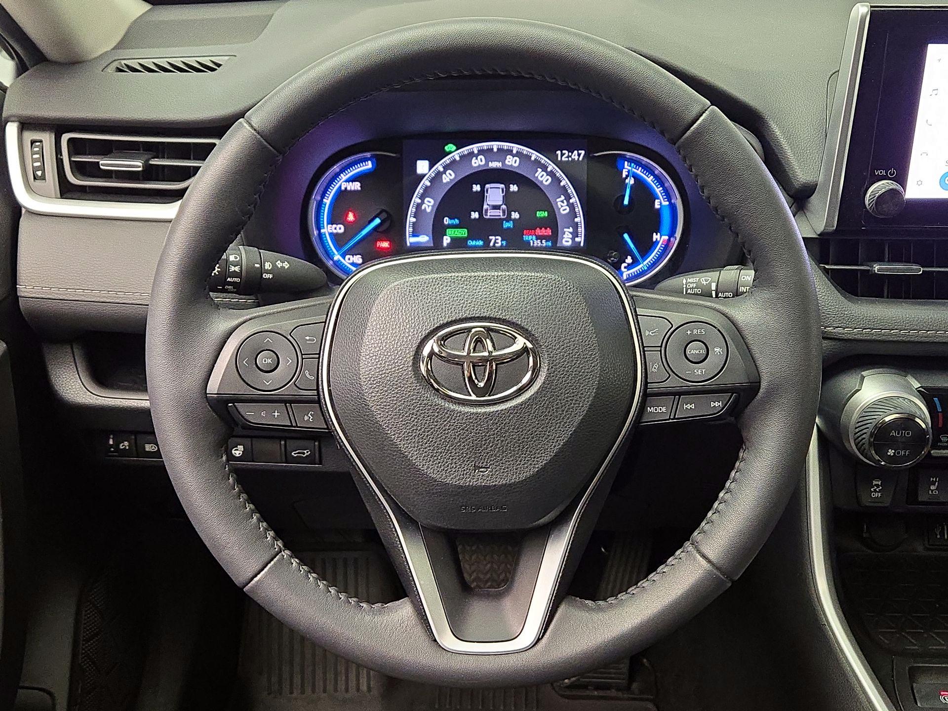 Thumbnail: 2023 Toyota RAV4 - 10