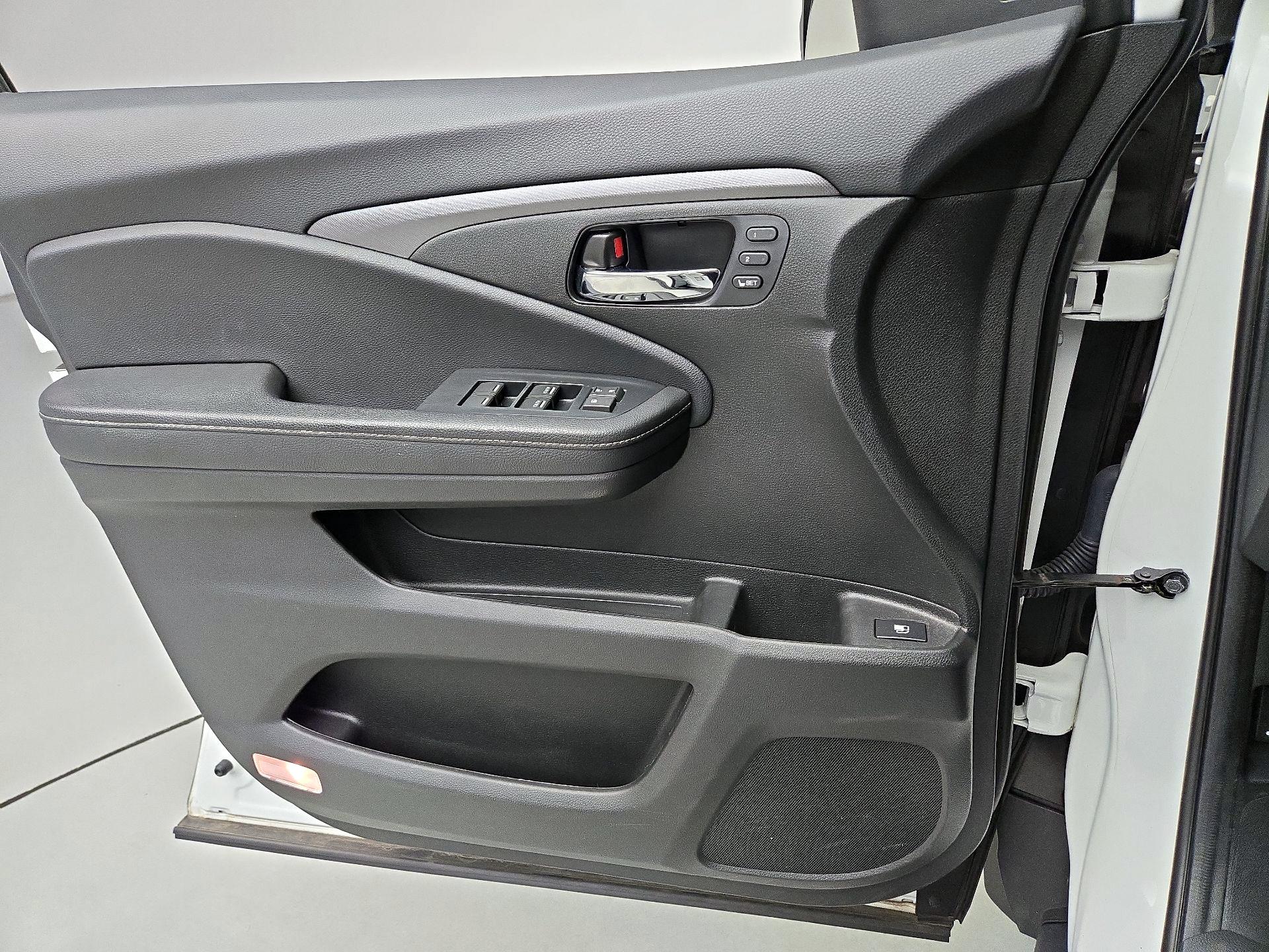 Thumbnail: 2022 Honda Ridgeline - 12