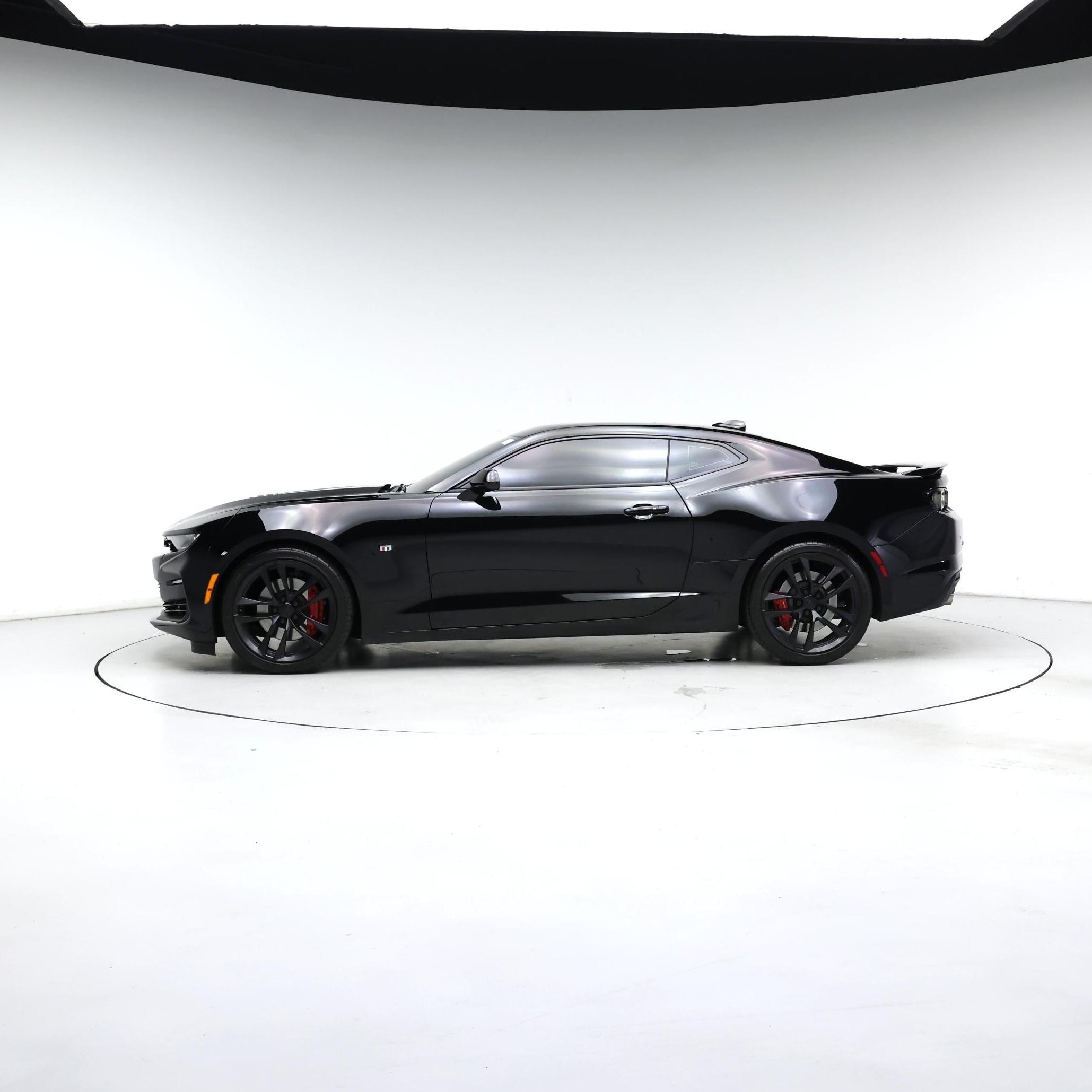 Thumbnail: 2023 Chevrolet Camaro - 3