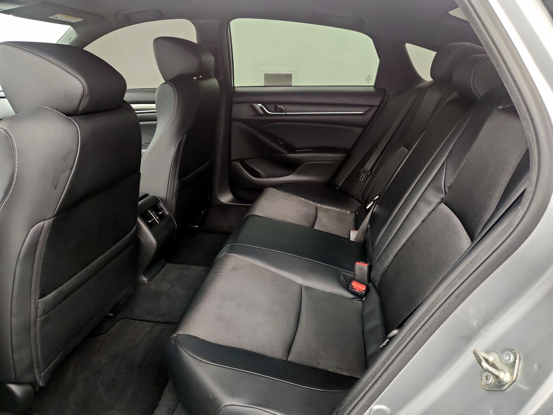 Thumbnail: 2018 Honda Accord - 19
